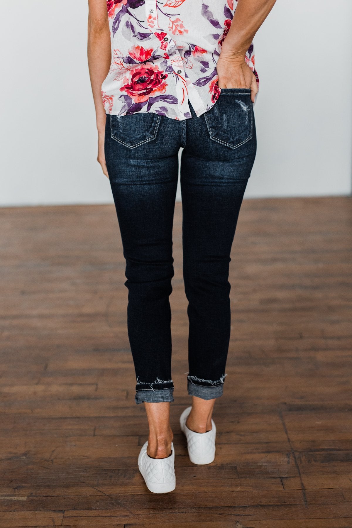 KanCan Distressed Jeans- Faye Wash