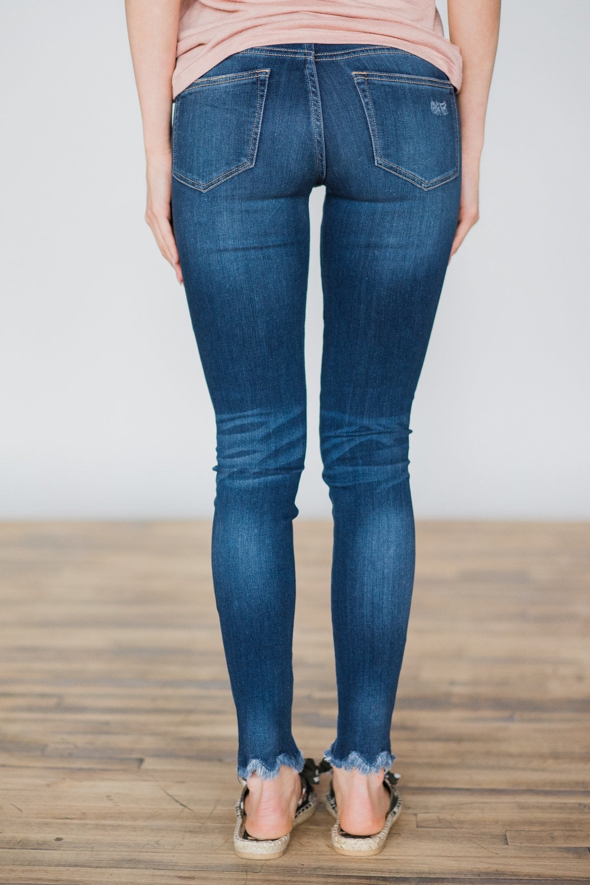 Sneak Peek Jeans ~ Dakota Wash