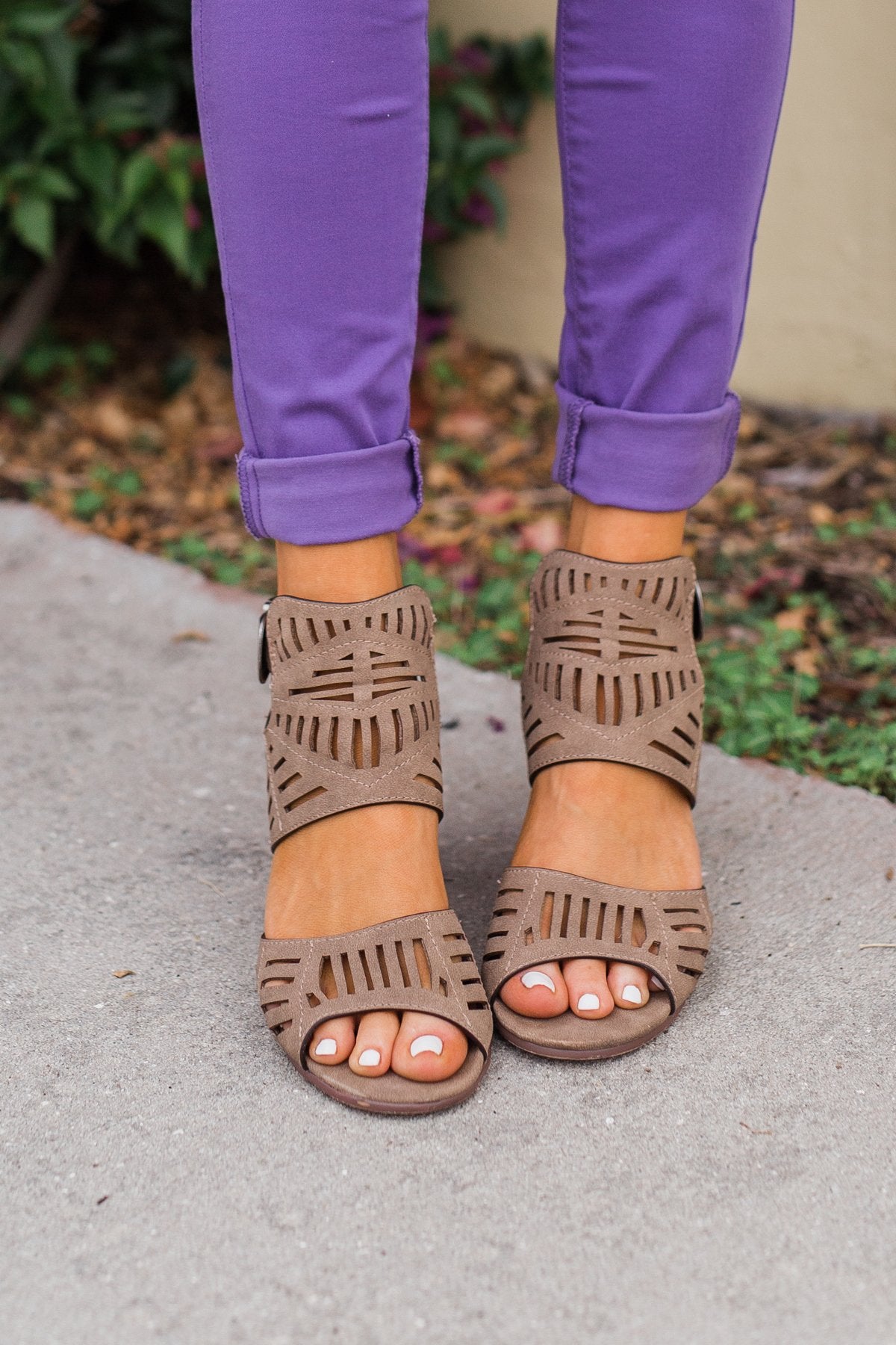 Very G Abby Block Heels- Taupe