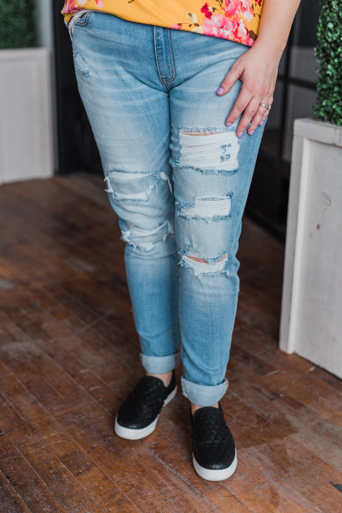 KanCan Distressed Skinny Jeans- Rosalie Wash
