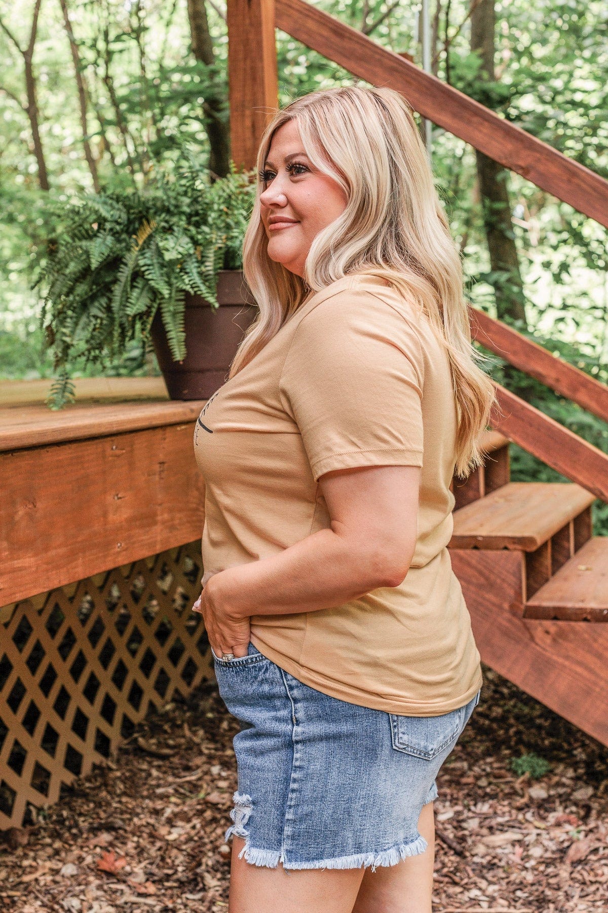 "Live The Wild Life" Graphic Tee- Beige