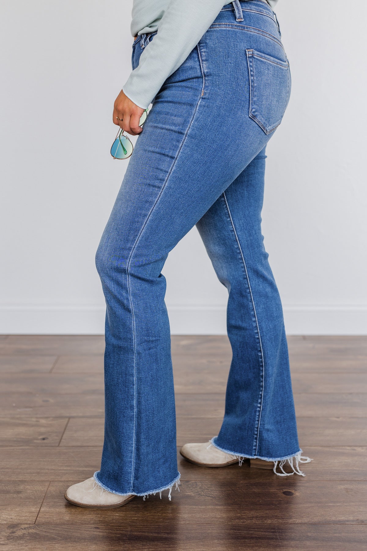 Vervet Mid-Rise Flare Jeans- Alana Wash