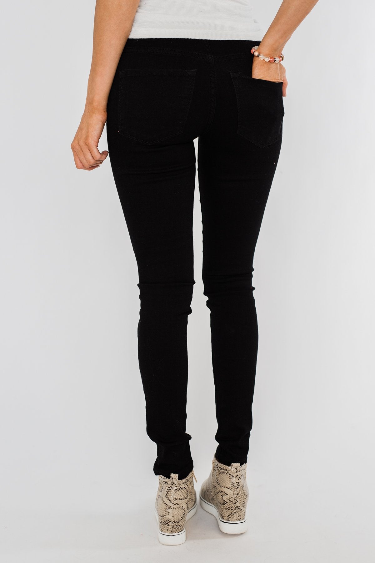 KanCan Non-Distressed Skinny Jeans- Lana Wash