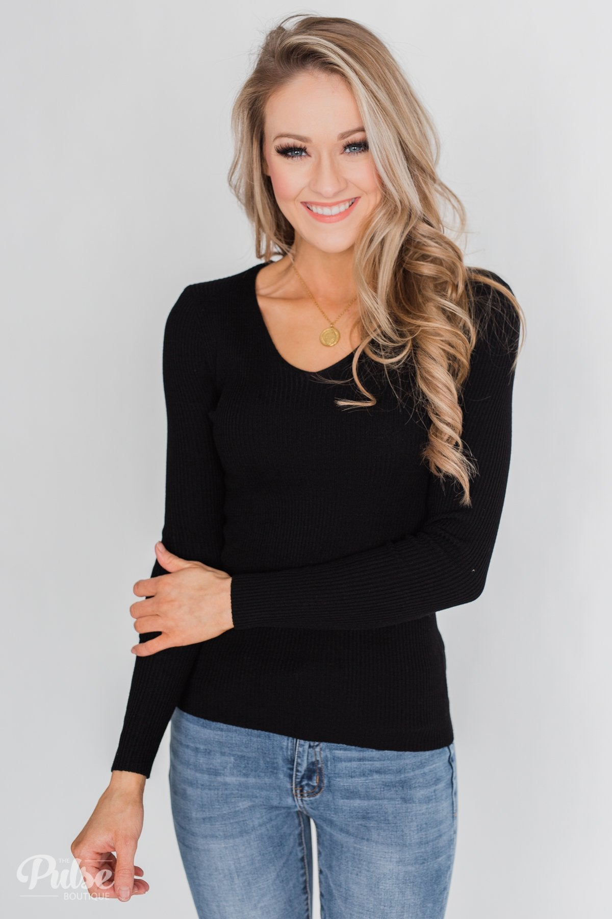Fitted V-Neck Long Sleeve Top - Black