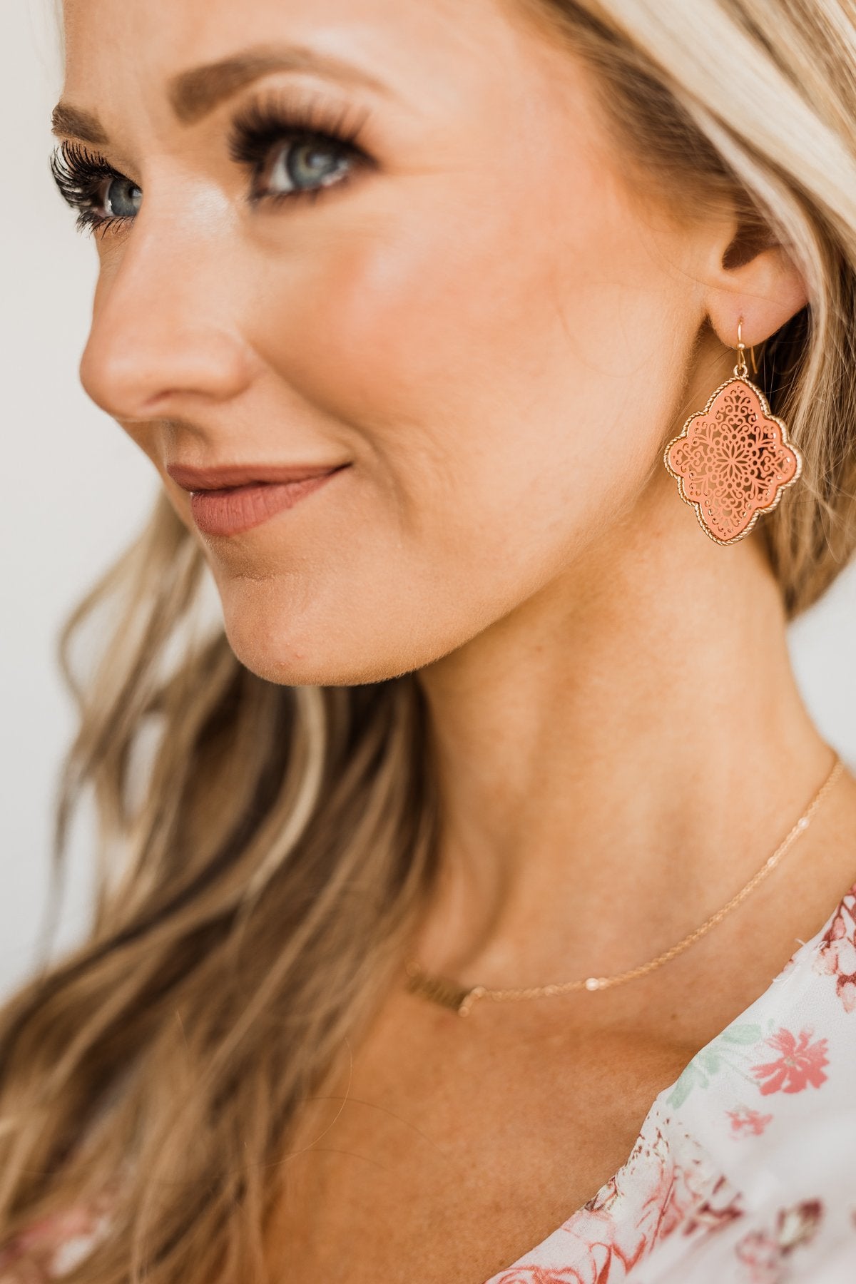 Cute & Compelling Gold Dangle Earrings- Peach
