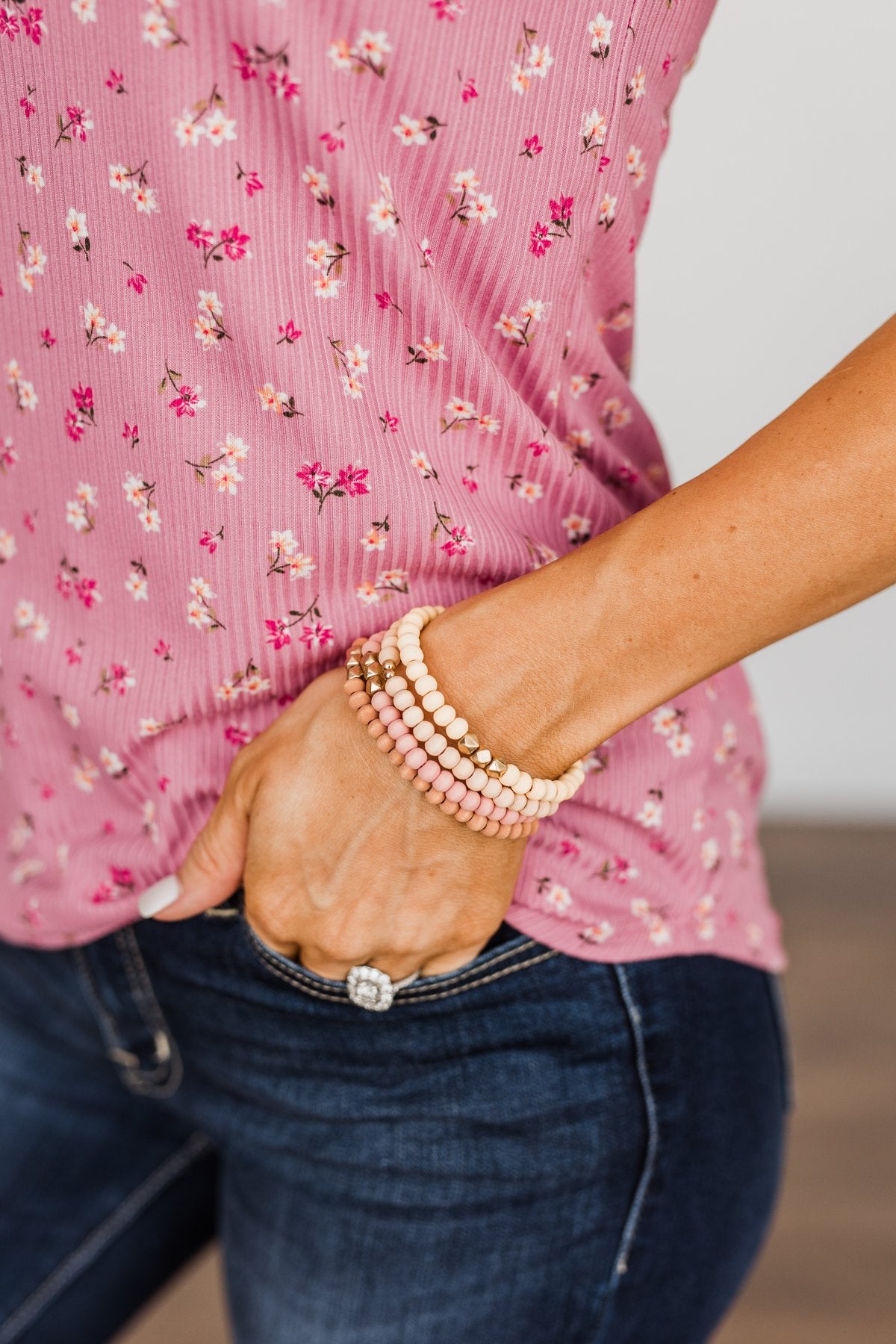Darling Beaded Bracelet Set- Peach & Neutral