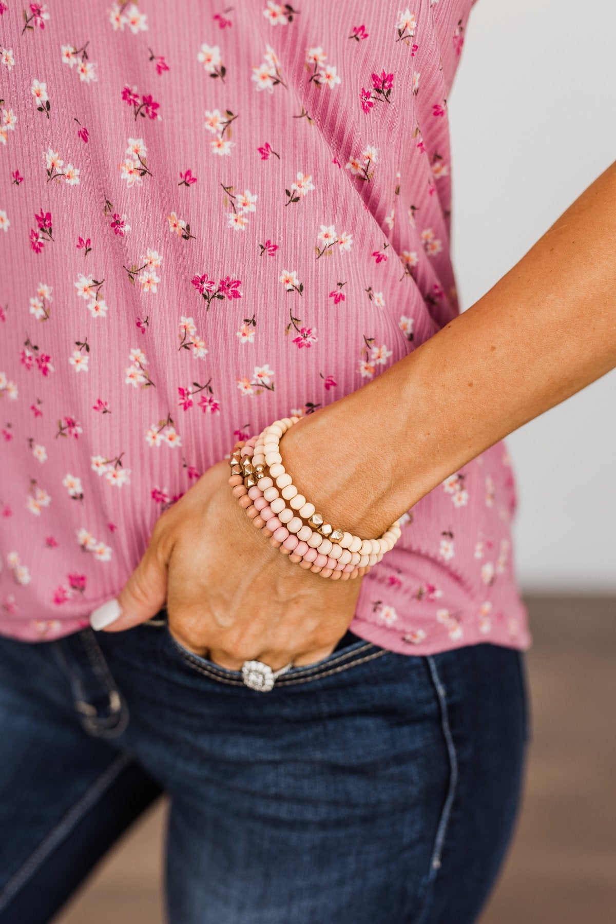 Darling Beaded Bracelet Set- Peach & Neutral