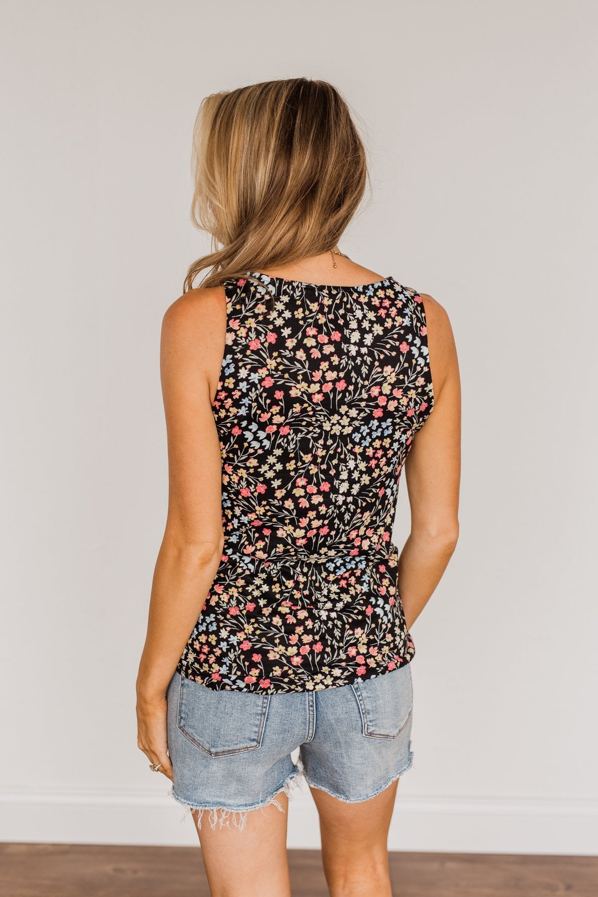 Like A Summer Breeze Floral Criss-Cross Tank- Black