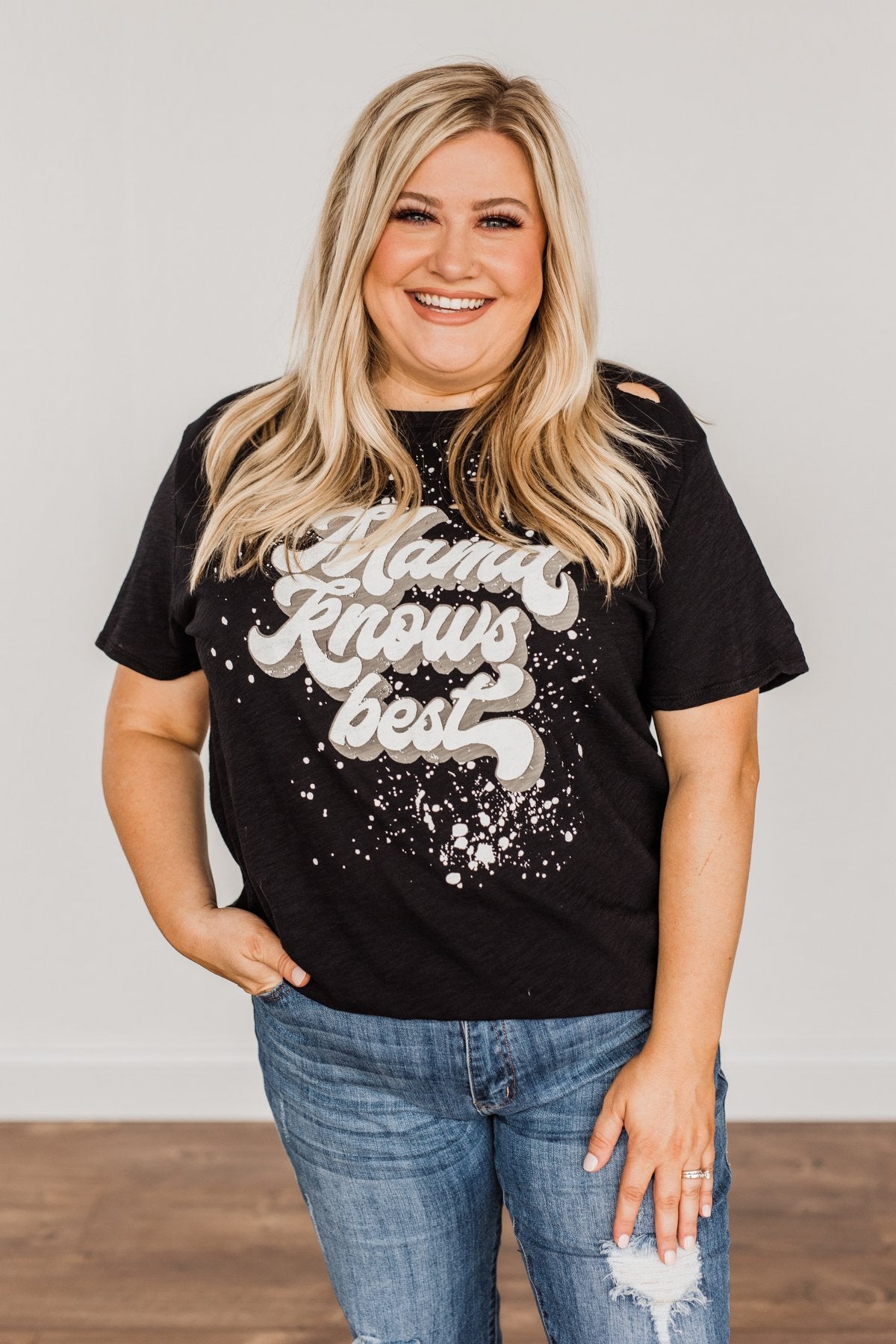 "Mama Knows Best" Distressed Graphic Tee- Black
