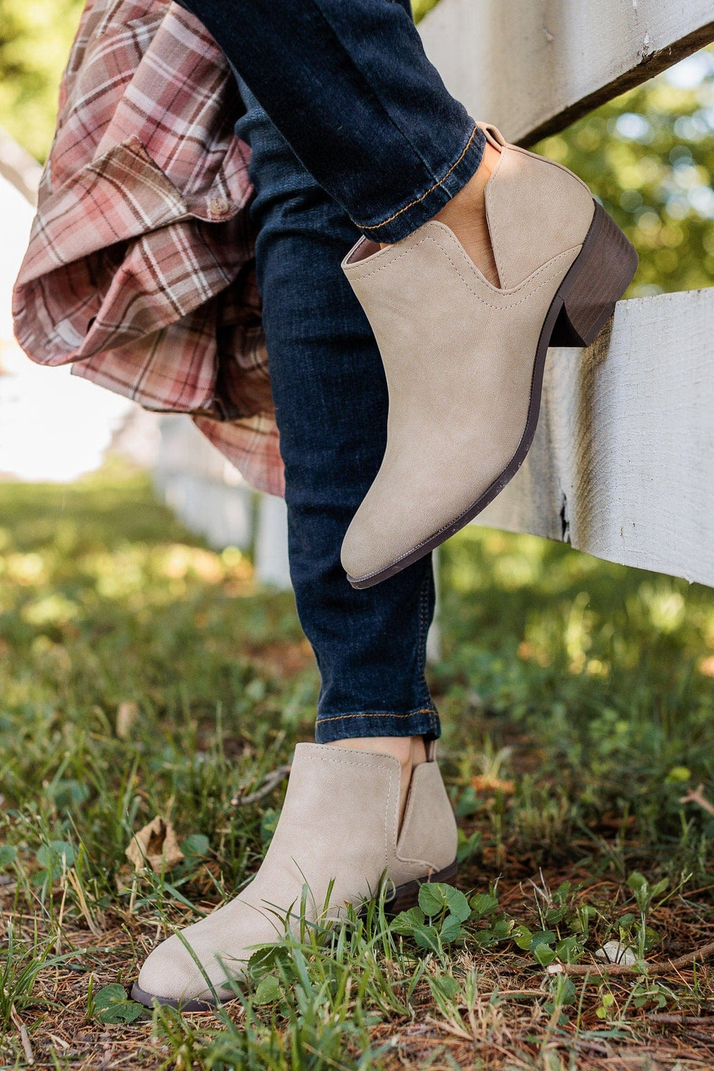 Qupid Rager Booties- Taupe Distress Nubuck