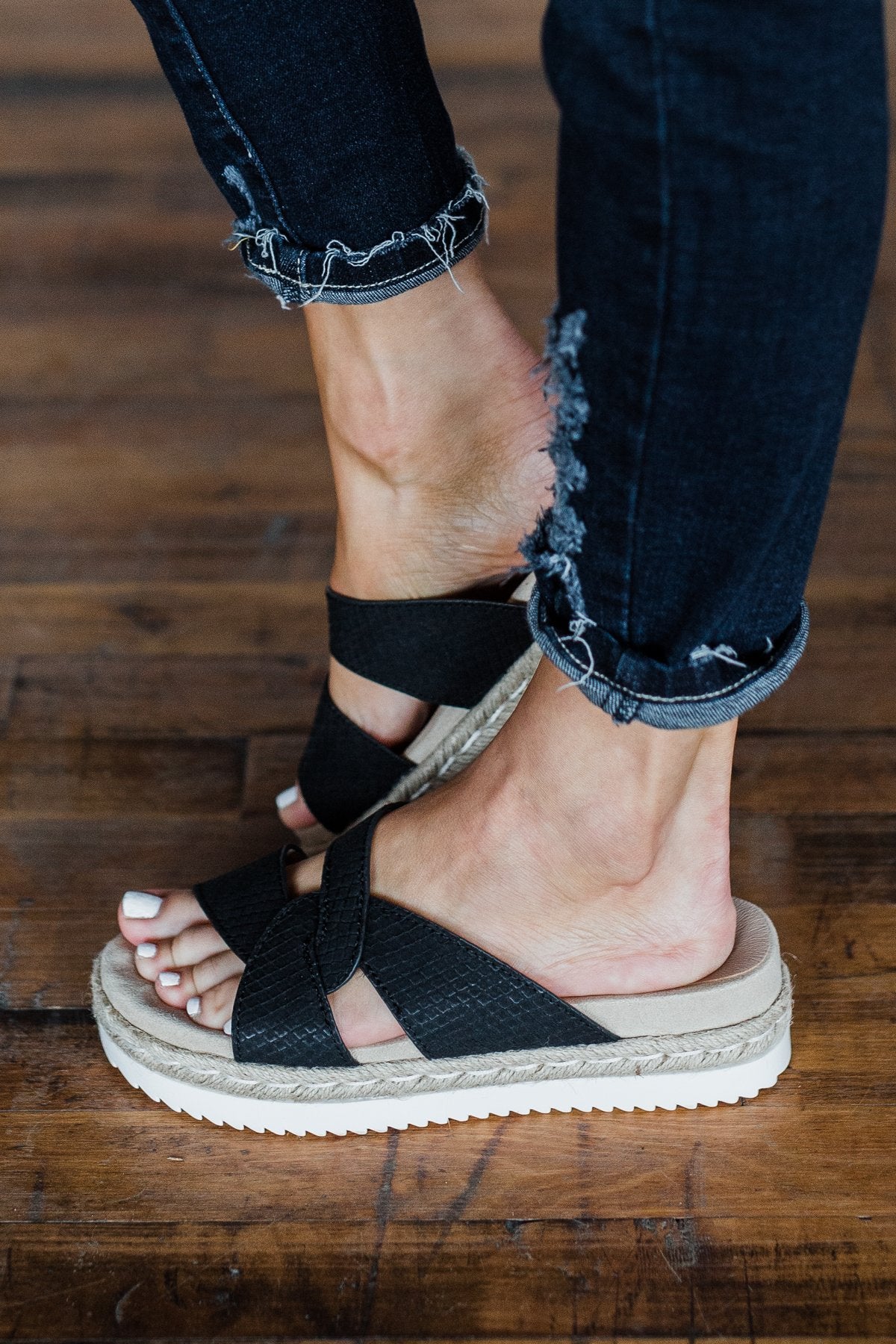 Very g sales platform sandals
