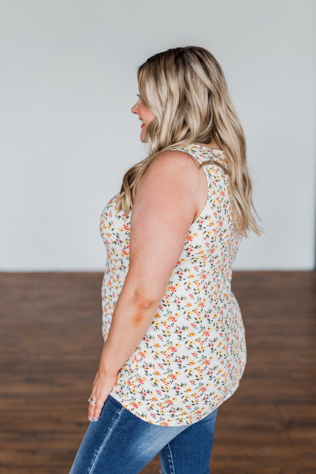 Sunny Smiles Floral Criss-Cross Tank Top- Ivory
