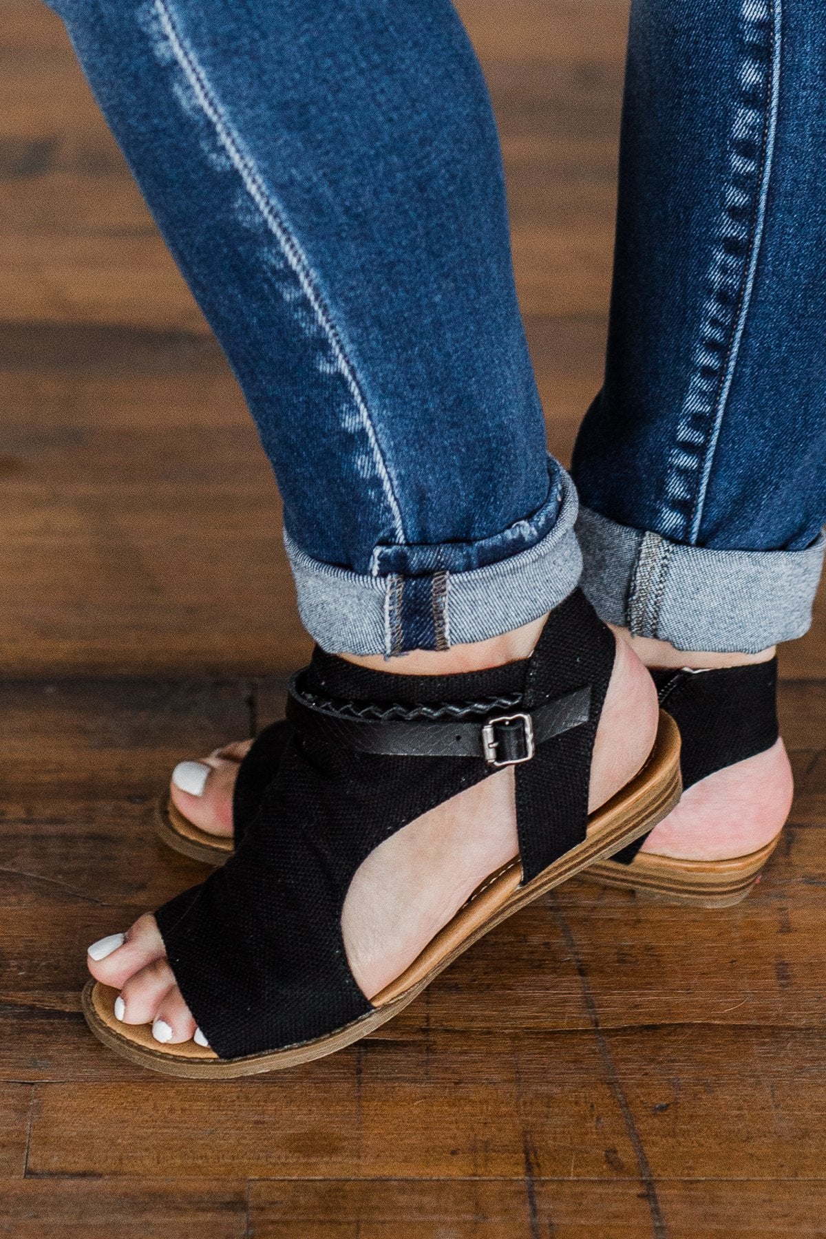 Blowfish Blitz Sandals- Black