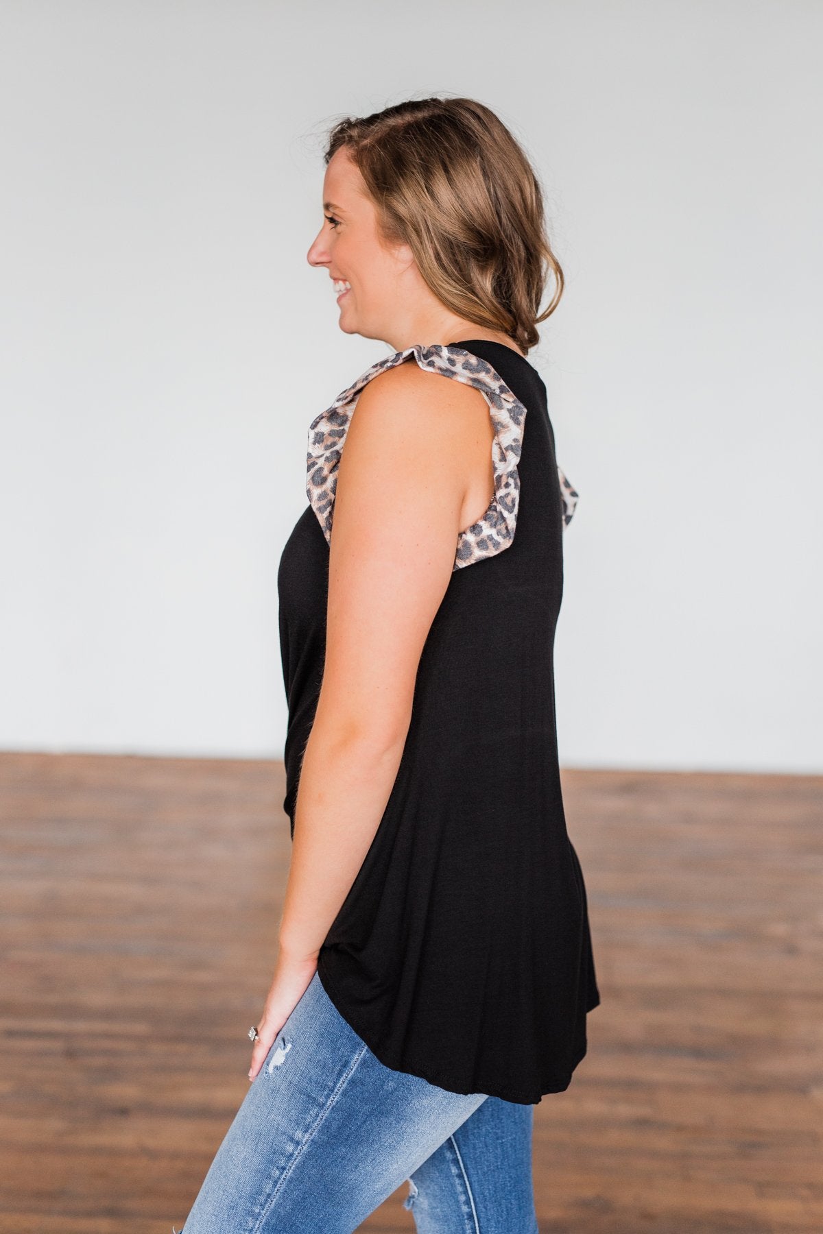 Chase That Feeling Ruffle Sleeve Top- Black