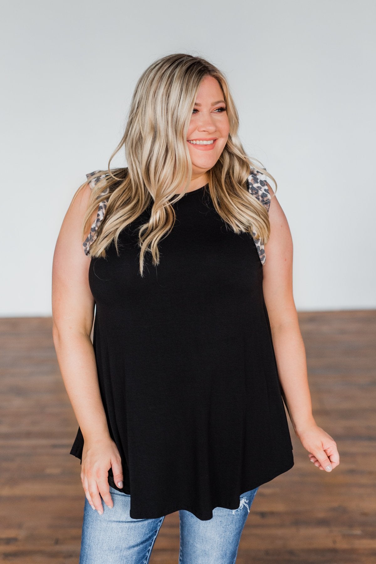 Chase That Feeling Ruffle Sleeve Top- Black