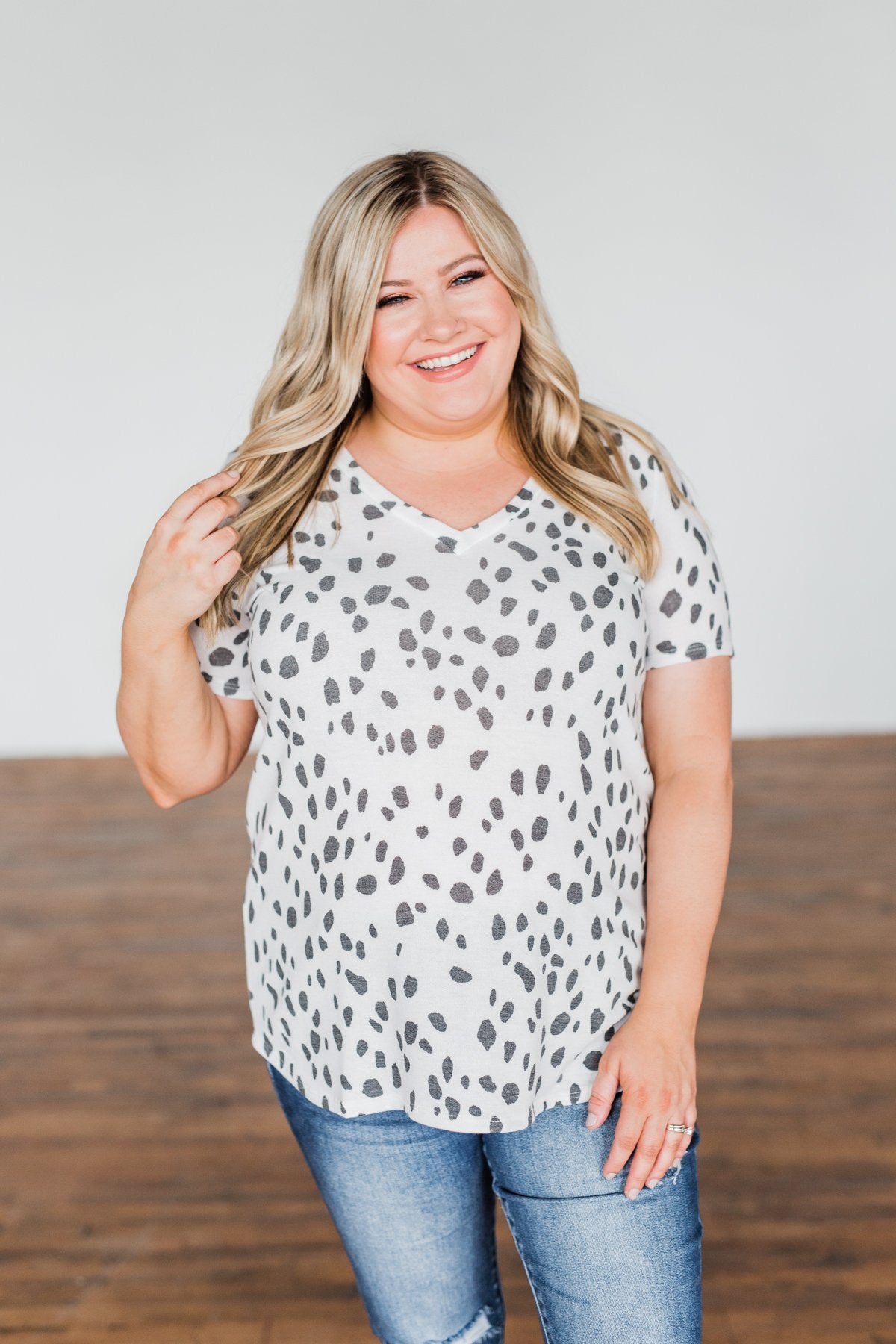 Always Be There Short Sleeve Spotted Top- Off White