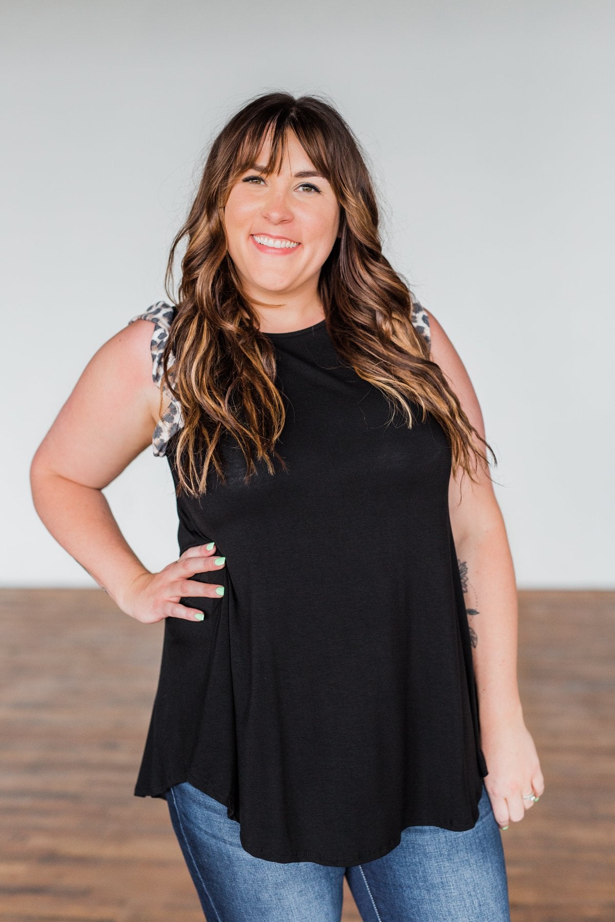 Chase That Feeling Ruffle Sleeve Top- Black