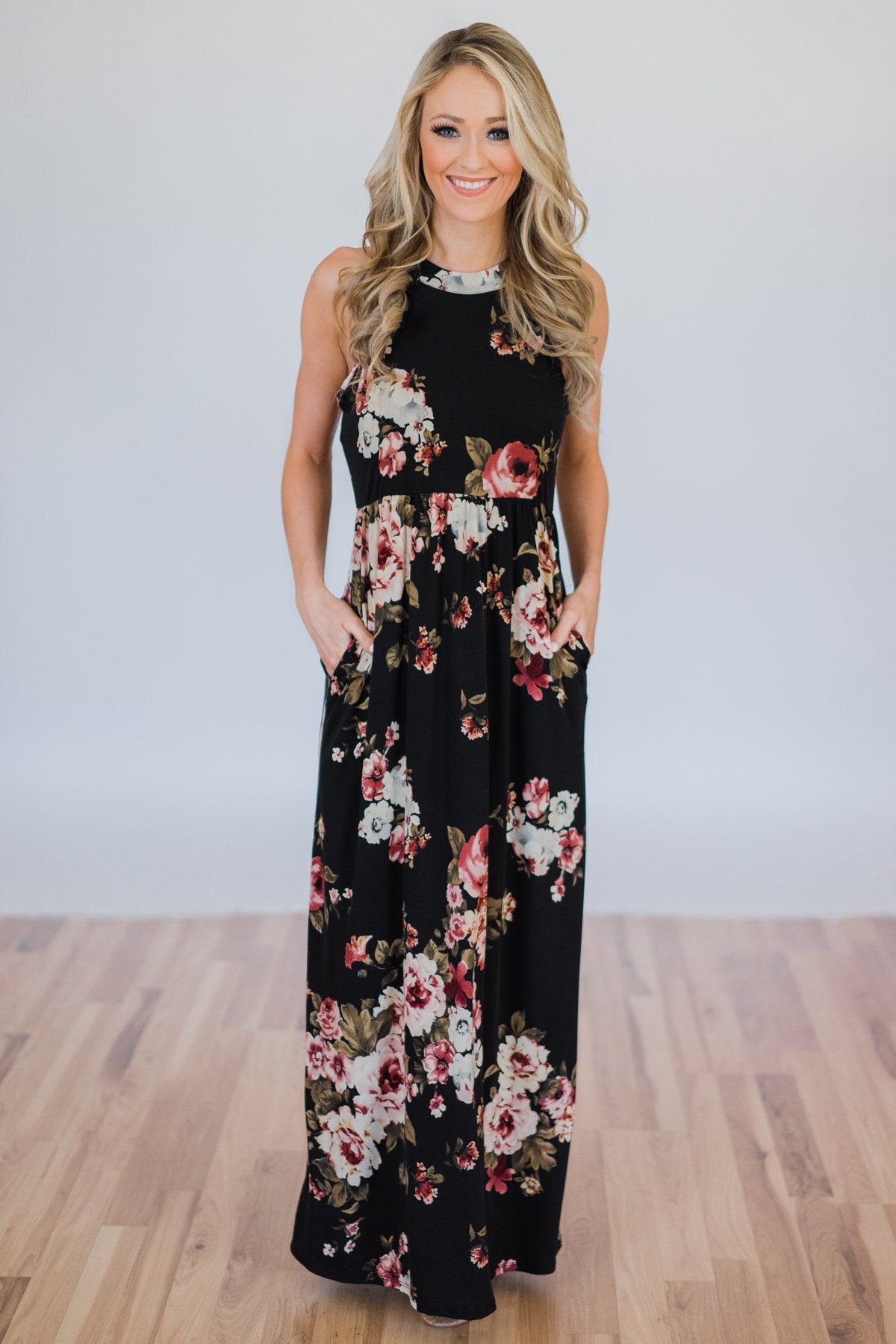 Tonight's the Night Floral Halter Maxi Dress- Black – The Pulse Boutique