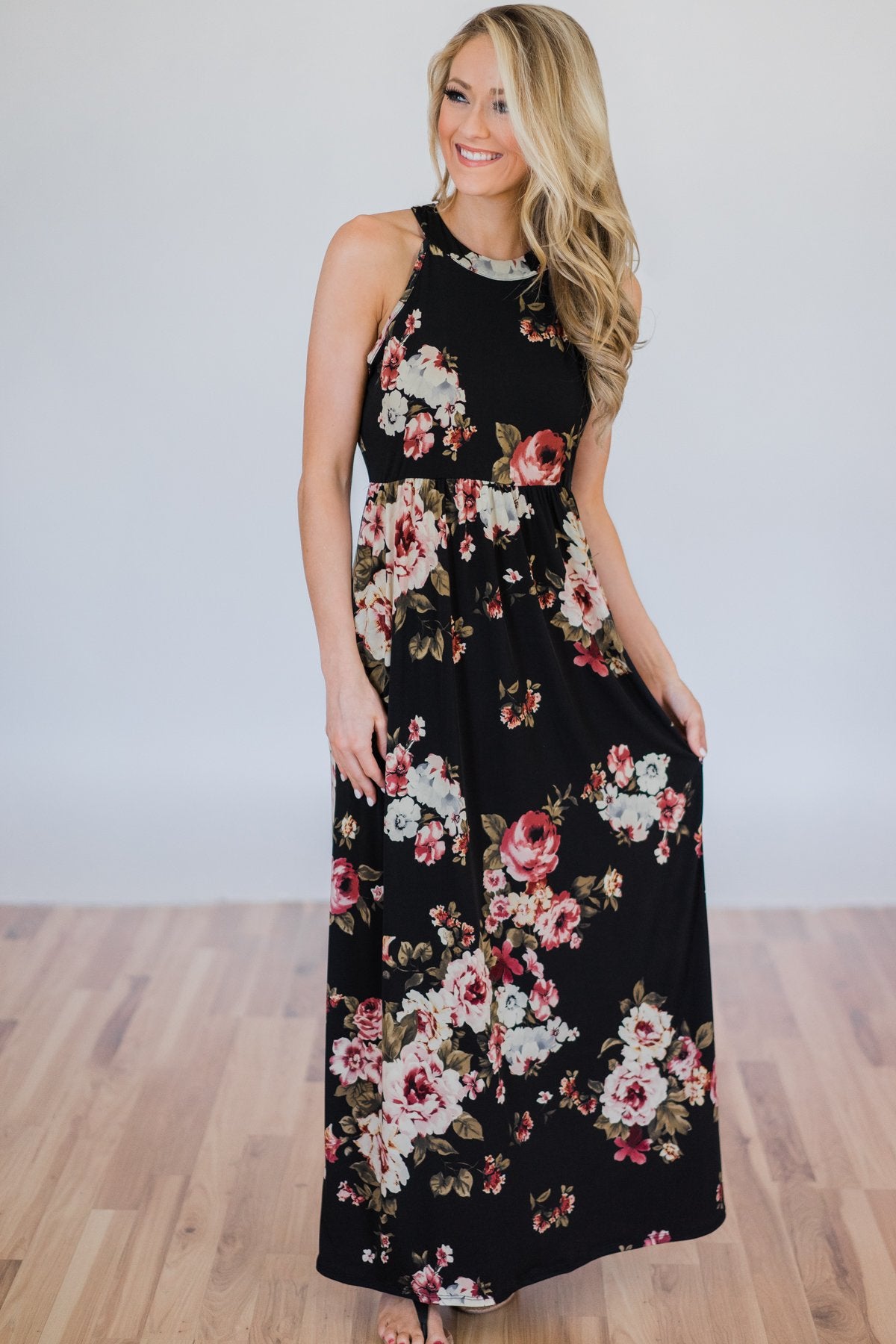 Tonight's the Night Floral Halter Maxi Dress- Black – The Pulse Boutique