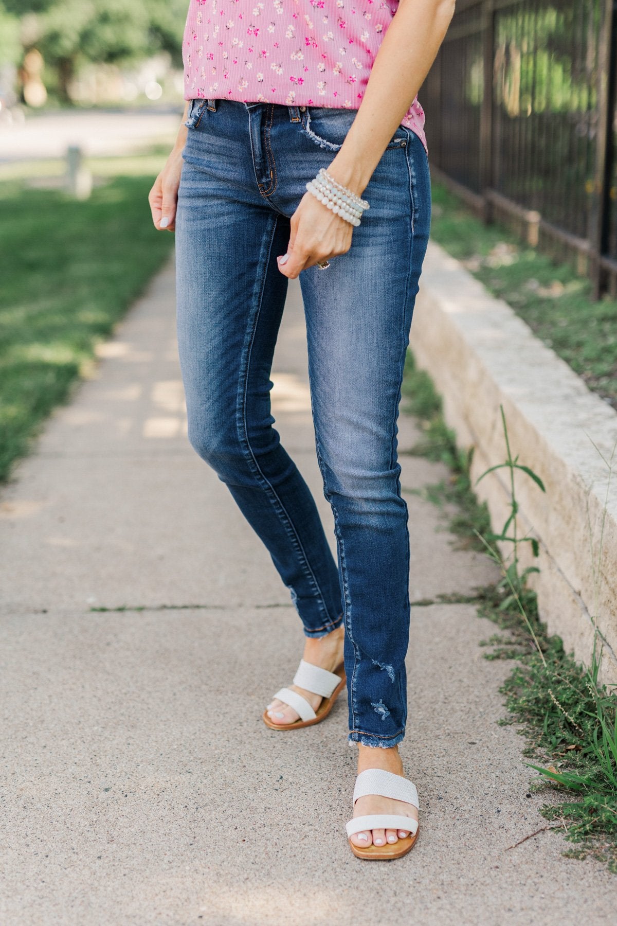 KanCan Colored Skinny Jeans- Scarlet Red – The Pulse Boutique