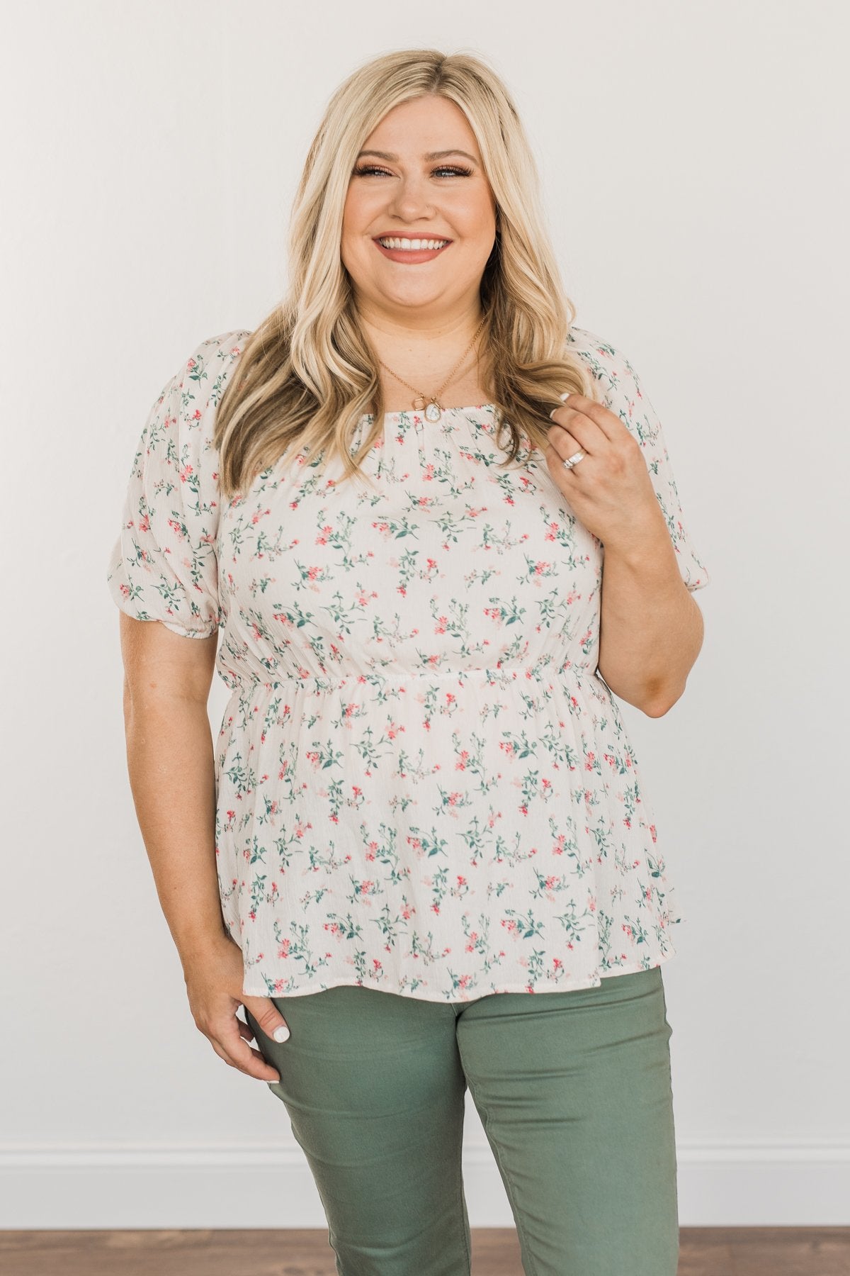 Make Some Memories Floral Blouse- Ivory