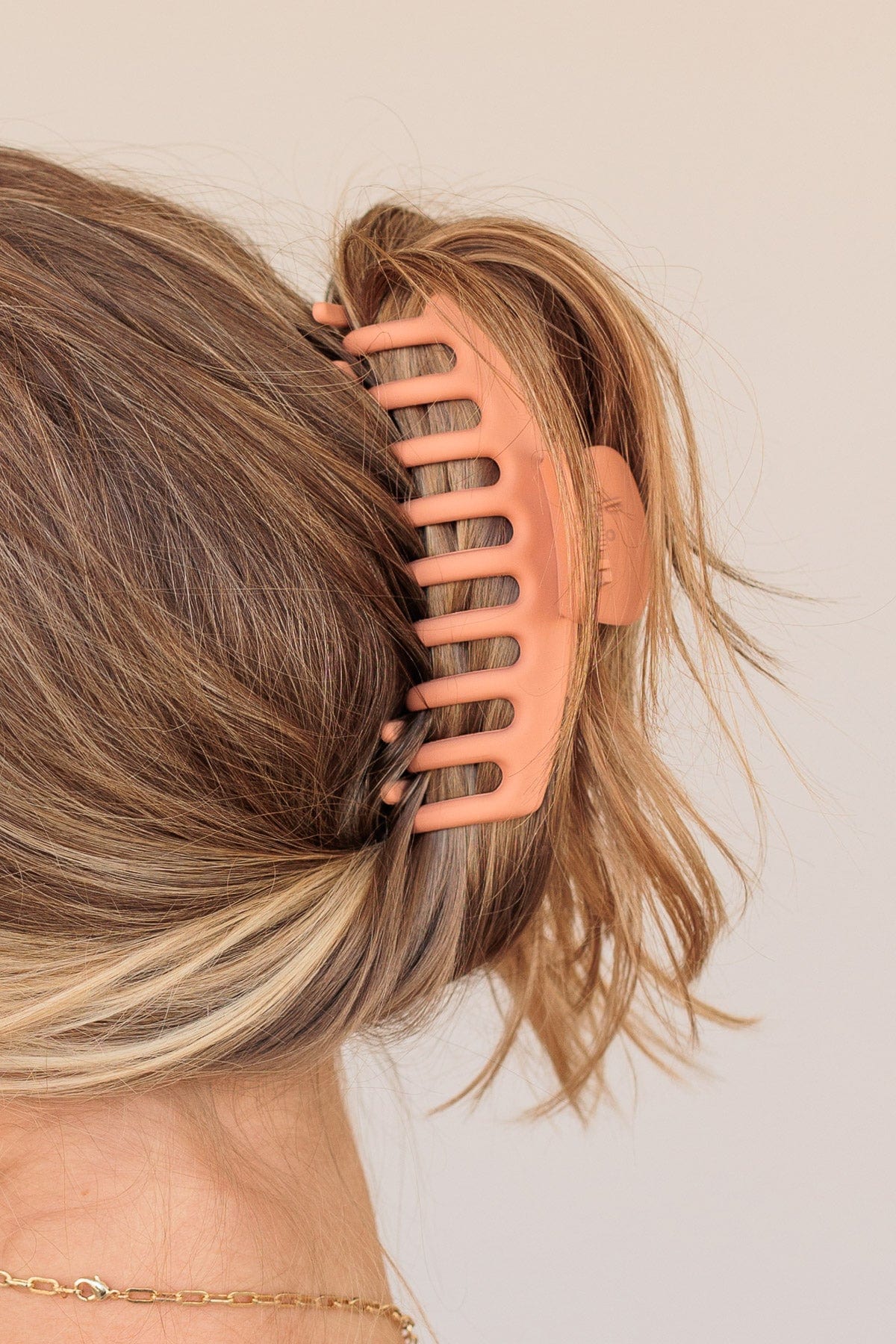 Claw Hair Clip Accessory- Peach