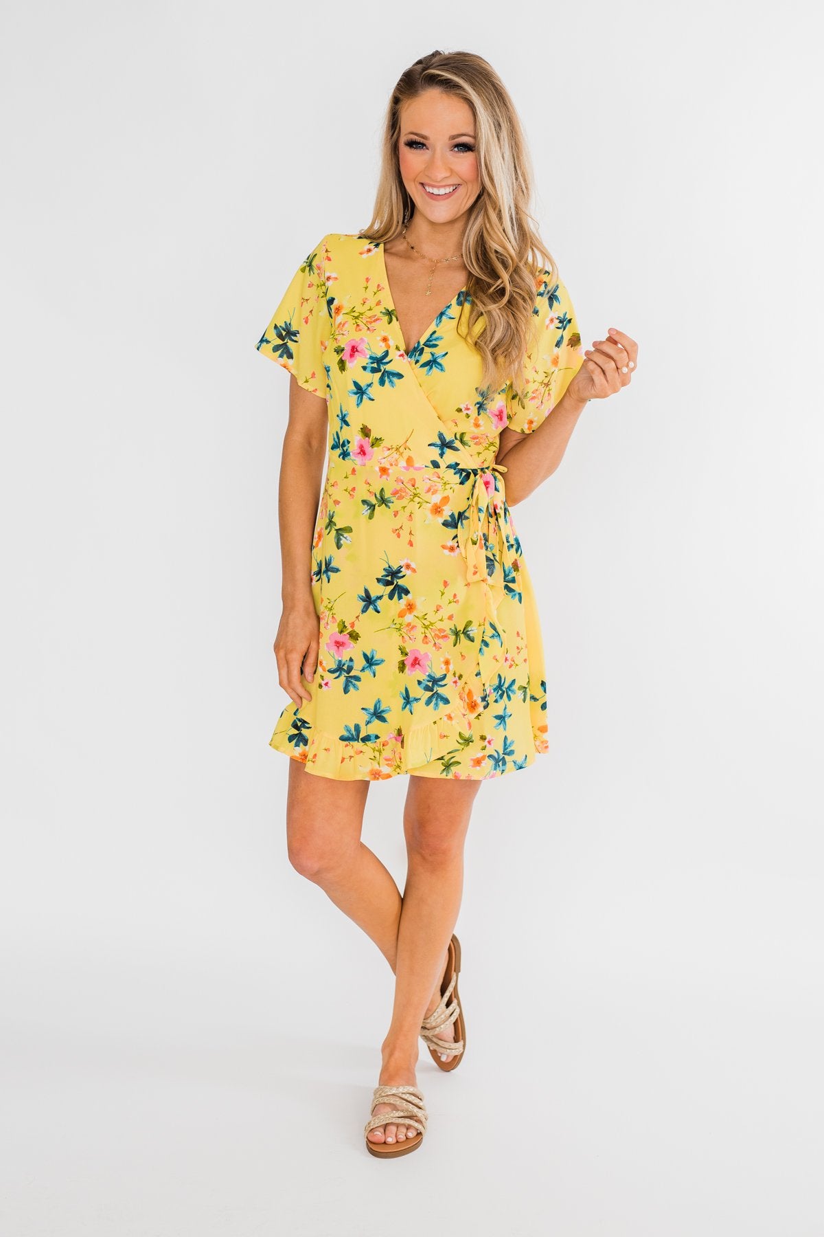 yellow wrap dress short /// Light Yellow Polka Dot Wrap A-Line Short Dress With V-Neck And Flared Ruffle Sleeves For Women, Women's, Size: 2XL