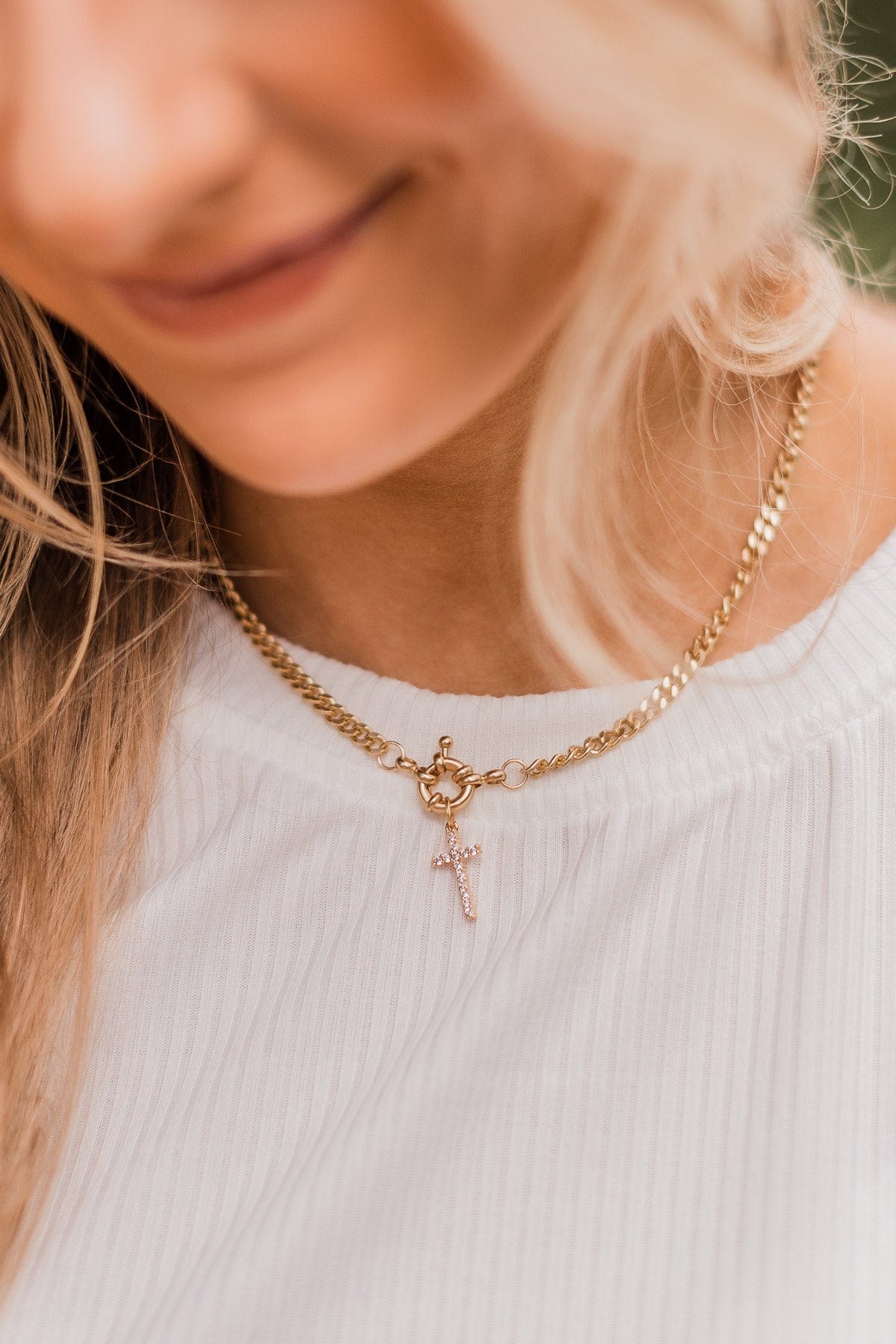 Standing Ovation Cross Necklace- Gold