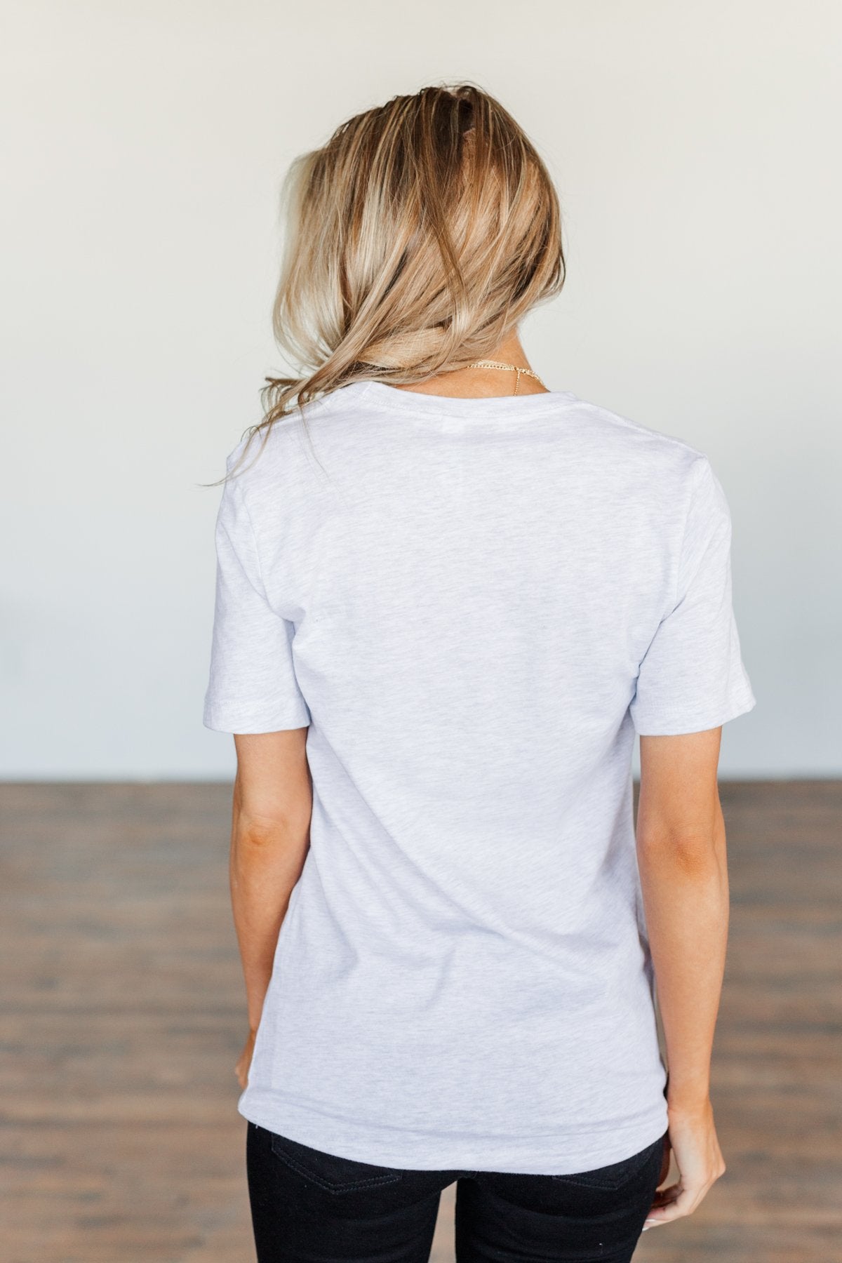"Happy Mama" Rainbow Graphic Tee- Light Heather Grey