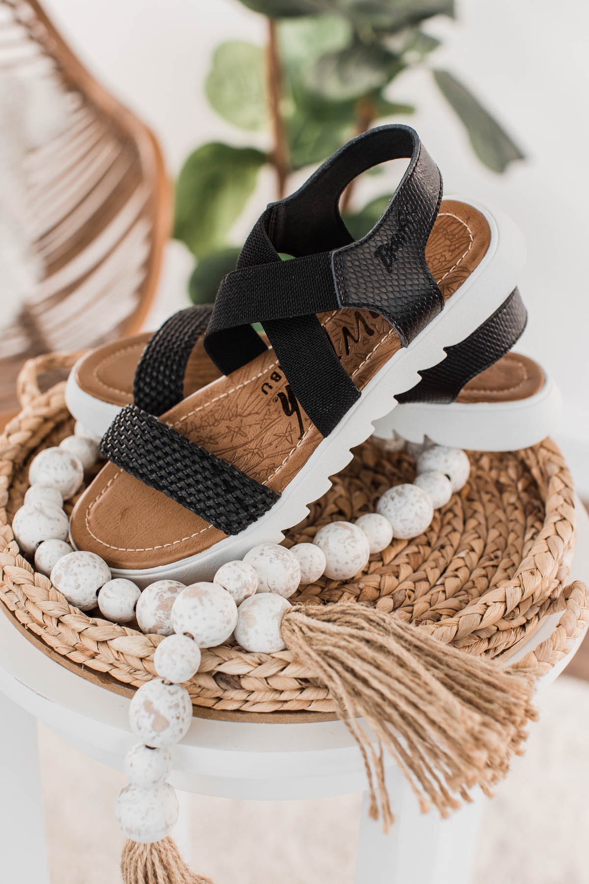 Blowfish Tarin Sandals Black Meteorite Amazon Rawhide The Pulse