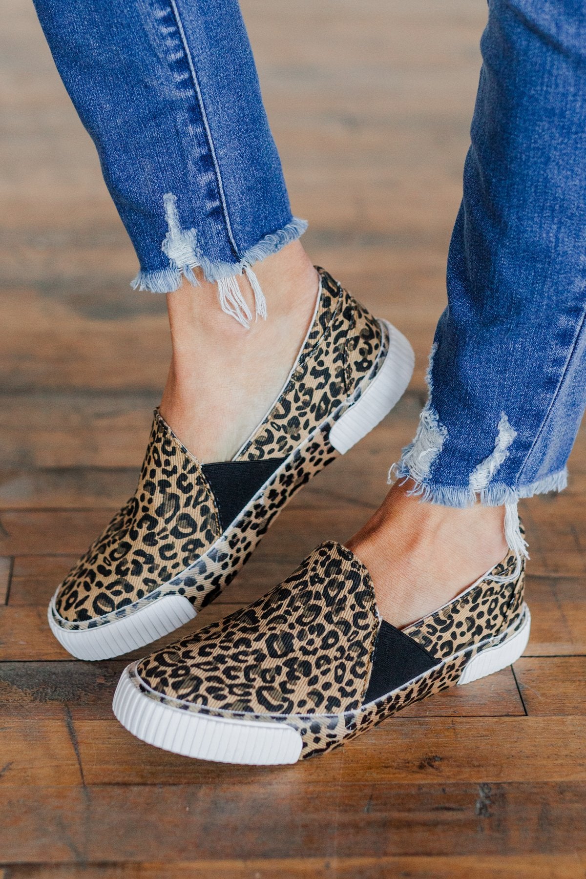 Very G Roxanne Sneakers- Tan Leopard