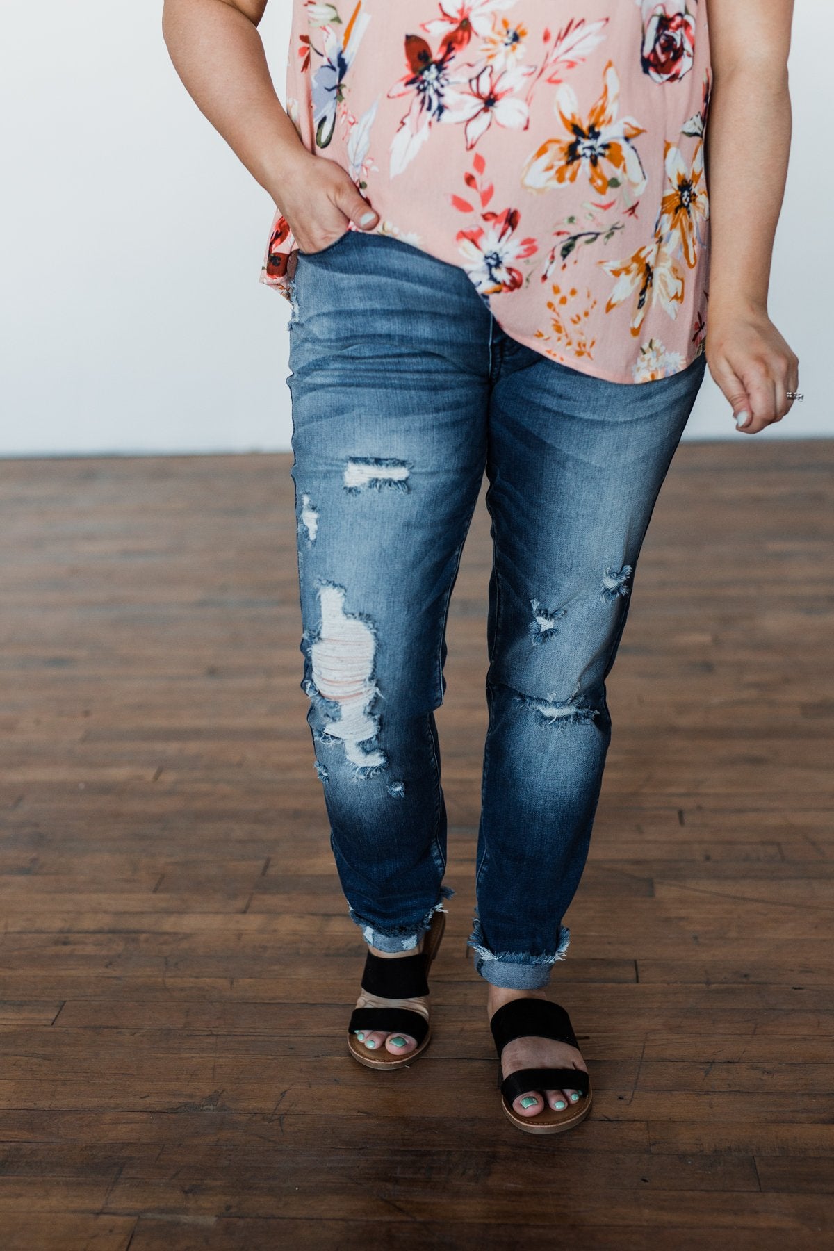 KanCan Raw Hem Skinny Jeans- Wendy Wash
