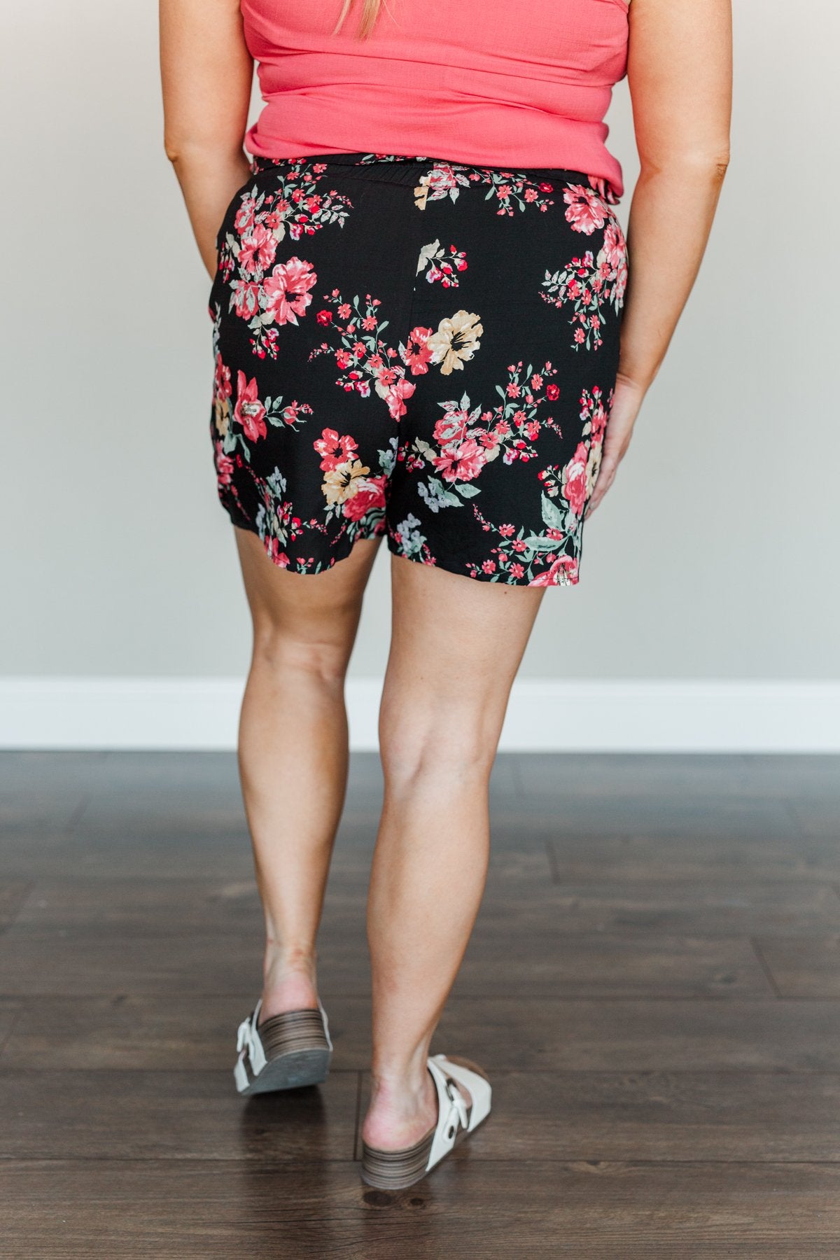 Fields Of Flowers Floral Print Shorts- Black