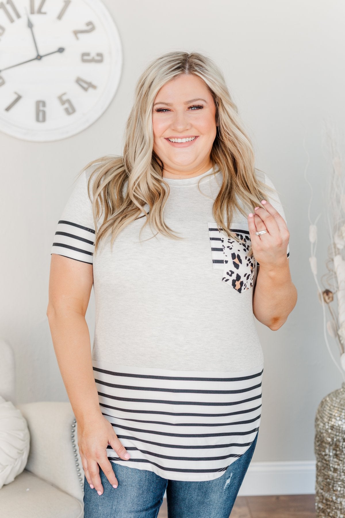 Made To Be Bold Double Pocket Top- Heather Grey