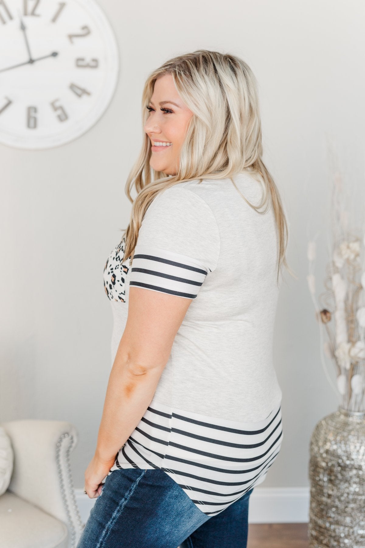 Made To Be Bold Double Pocket Top- Heather Grey