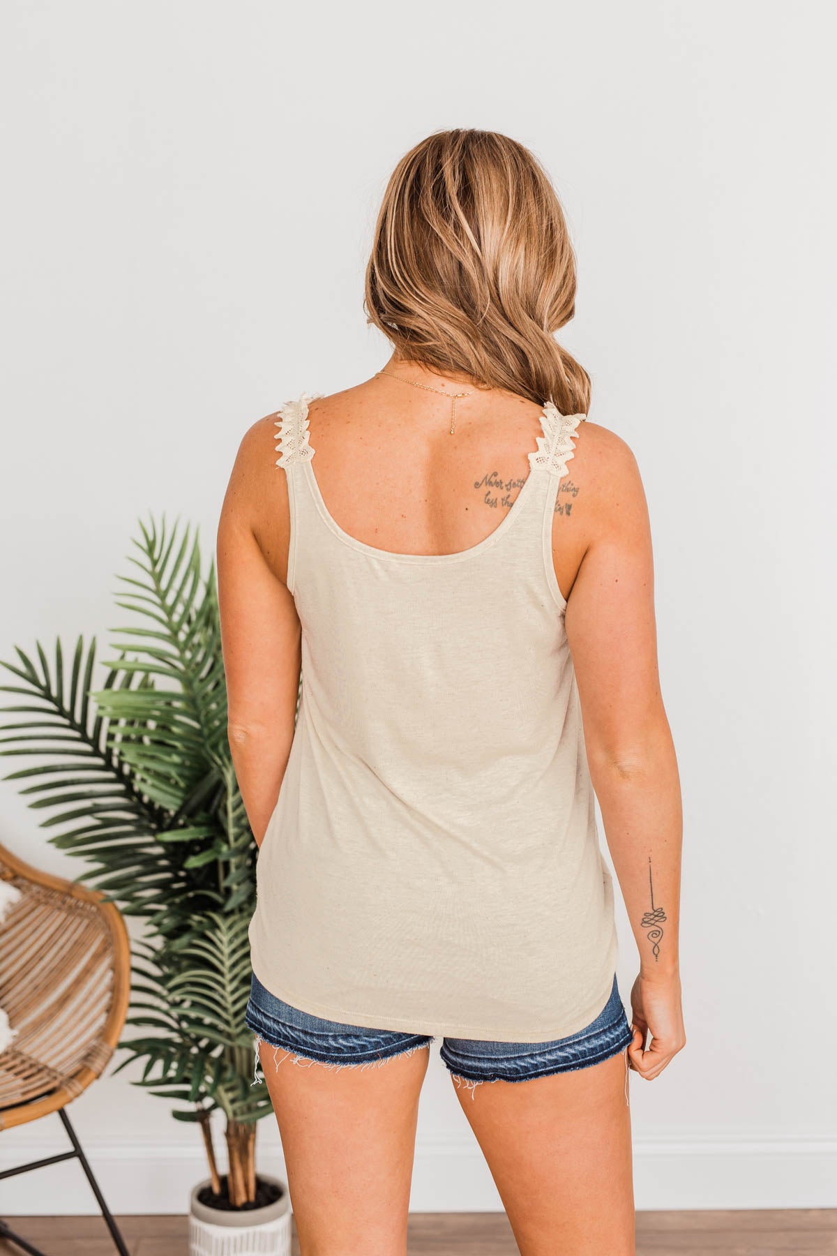 Under The Palm Trees Button Tank- Oatmeal