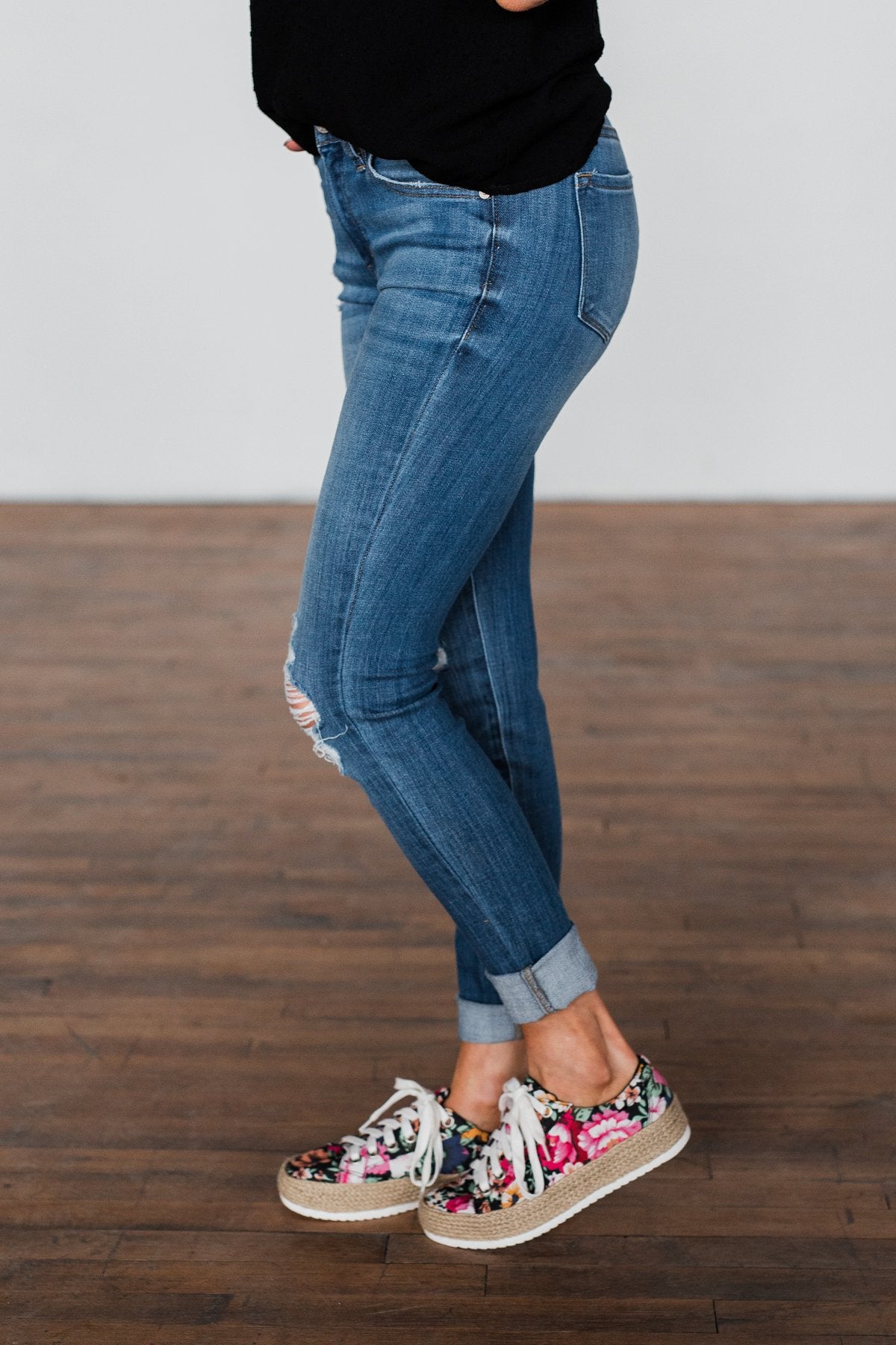 KanCan Skinny Jeans- Kenzie Wash