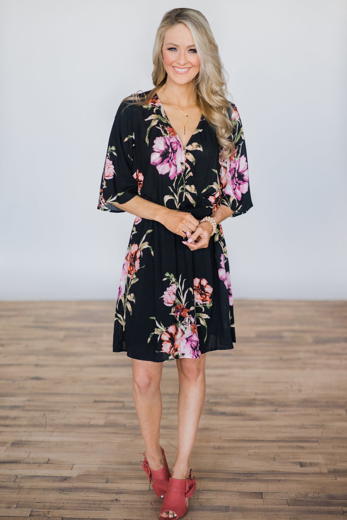 Right from the Start Black Floral Dress – The Pulse Boutique