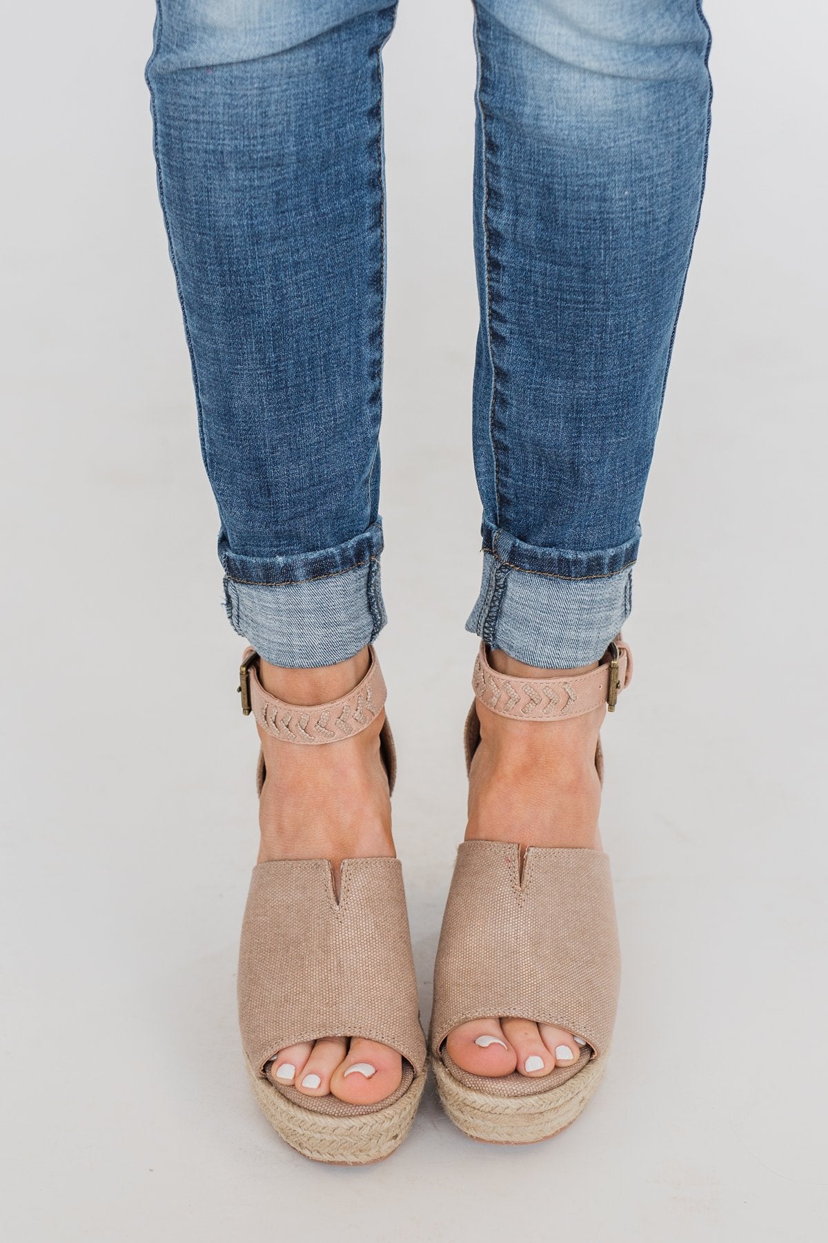 Not Rated Leif Wedges- Rose Gold