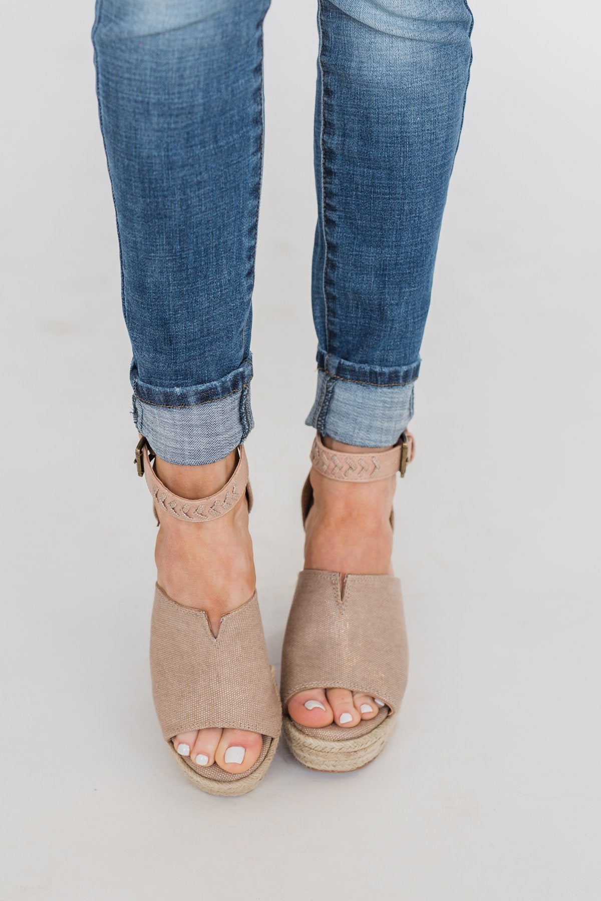 Not Rated Leif Wedges- Rose Gold