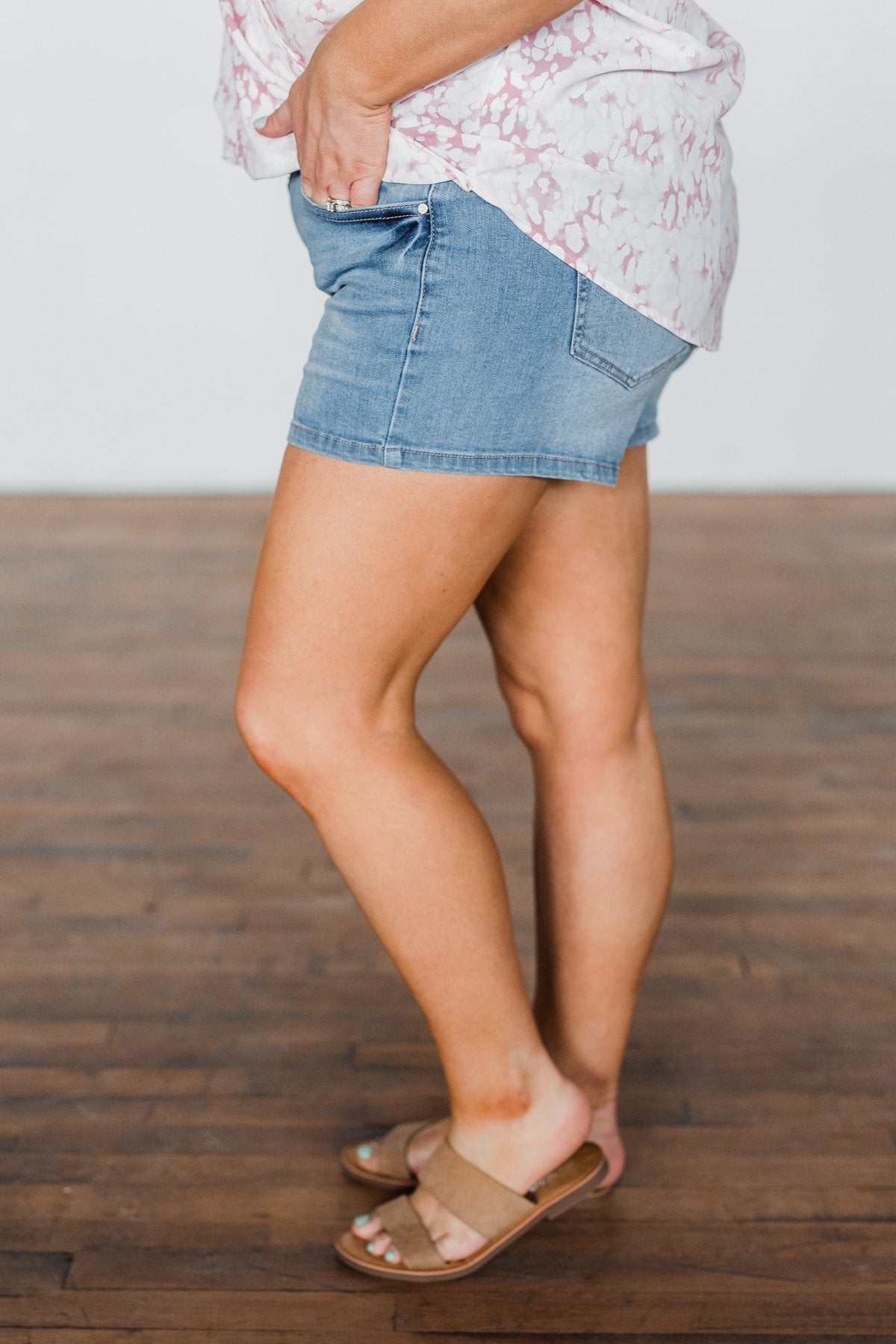 Celebrity Pink Shorts- Quinn Wash