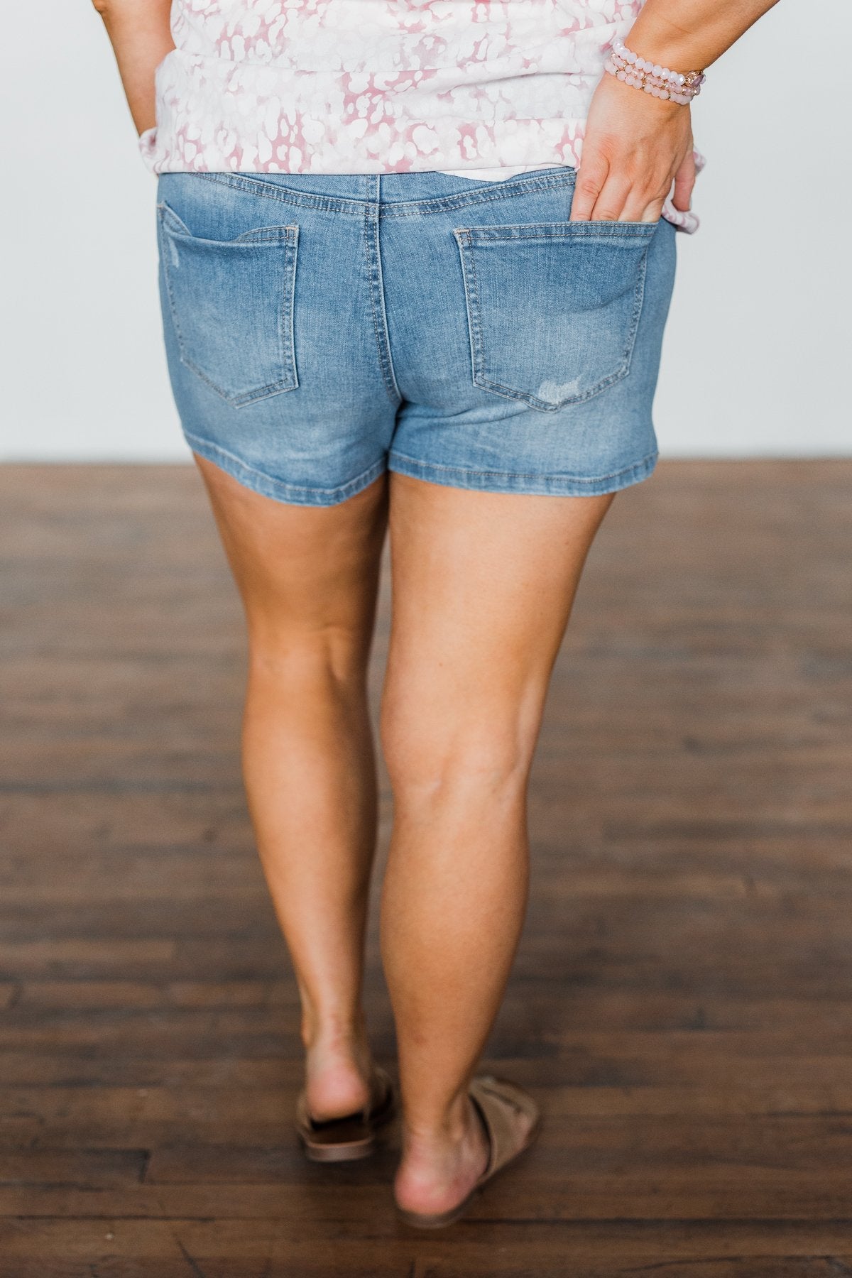 Celebrity Pink Shorts- Quinn Wash