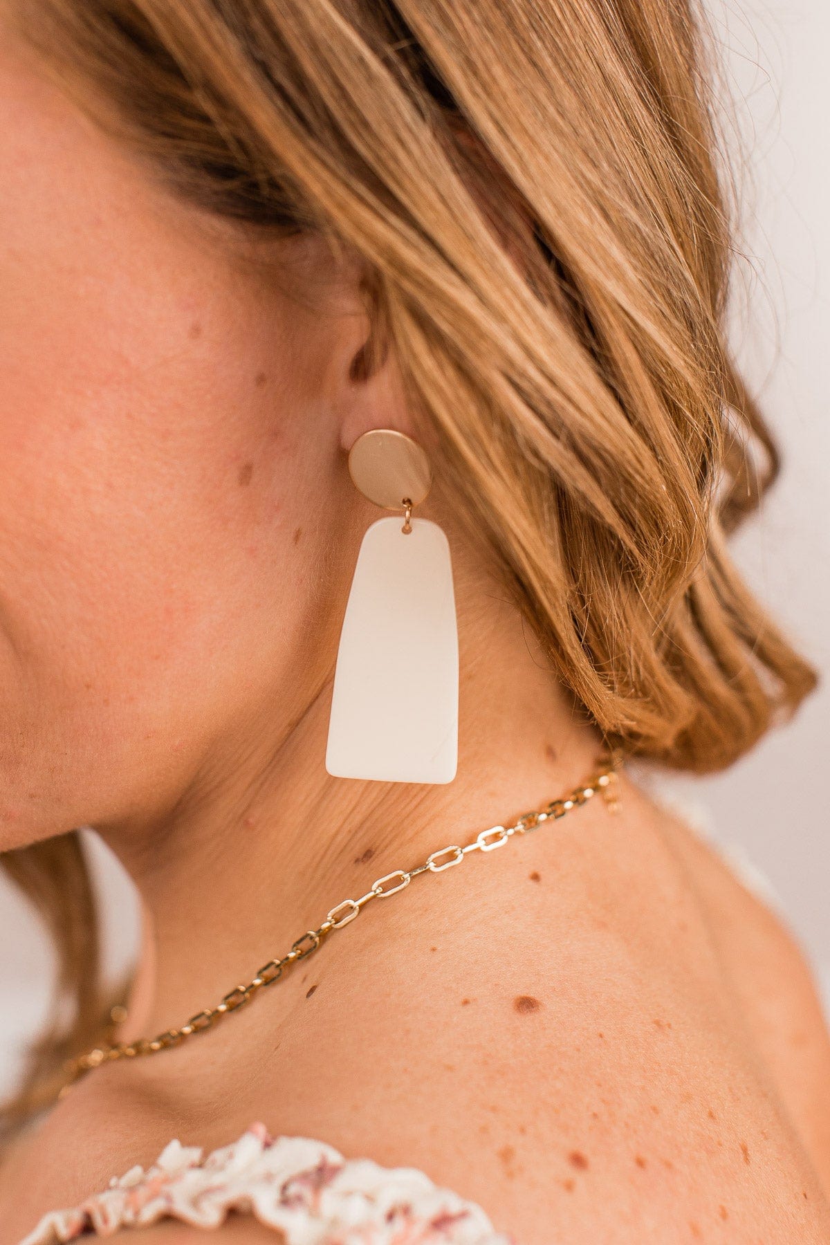 Hanging On To You Dangle Earrings- Cream