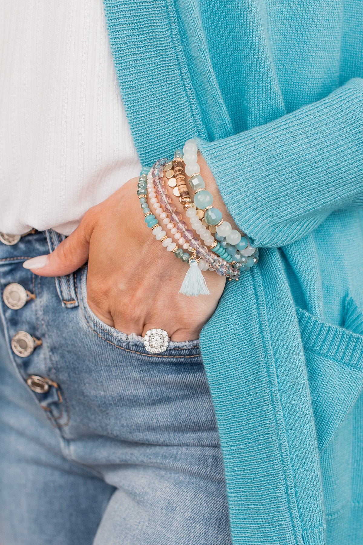 Gorgeous 6-Piece Stackable Bracelet Set- Turquoise