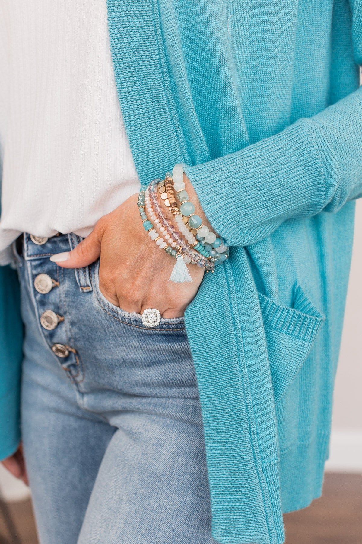 Gorgeous 6-Piece Stackable Bracelet Set- Turquoise