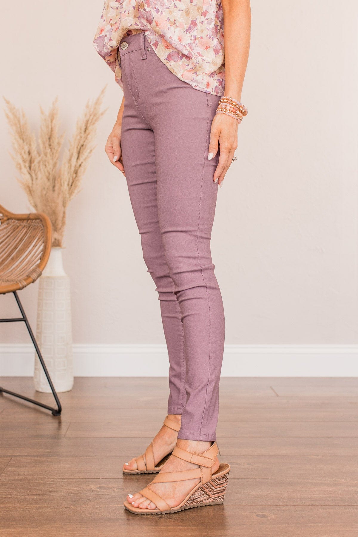 YMI Mid-Rise Jeggings- Violet Wash