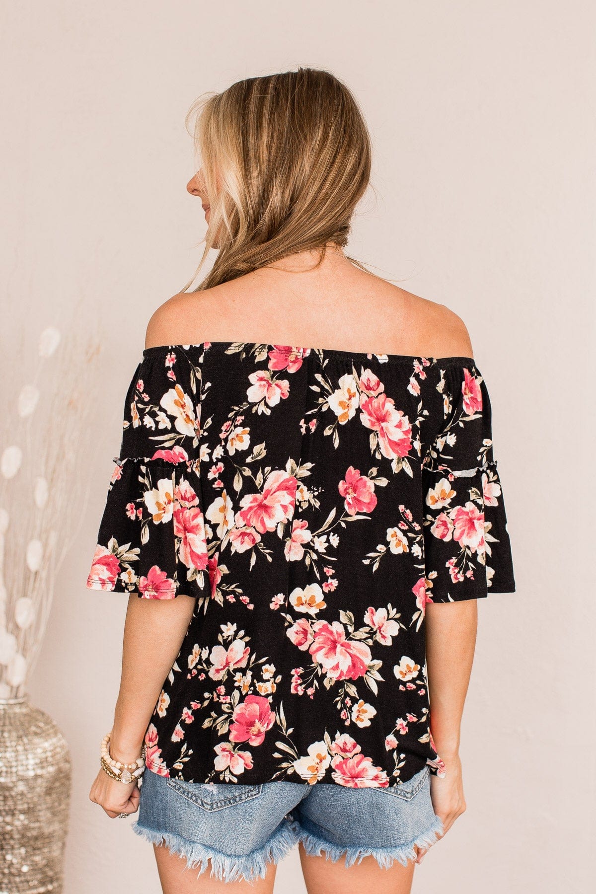 Those Who Wander Floral Top- Black