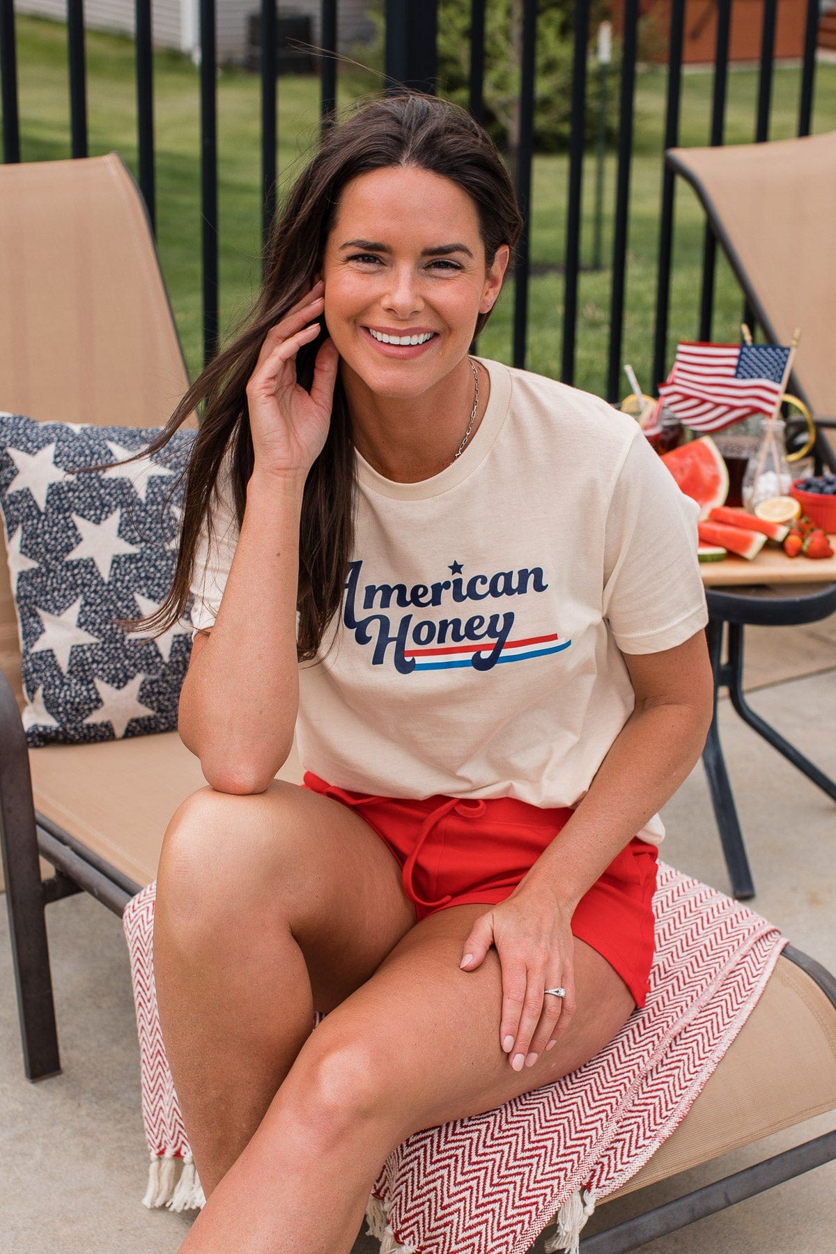 "American Honey" Graphic Top- Cream
