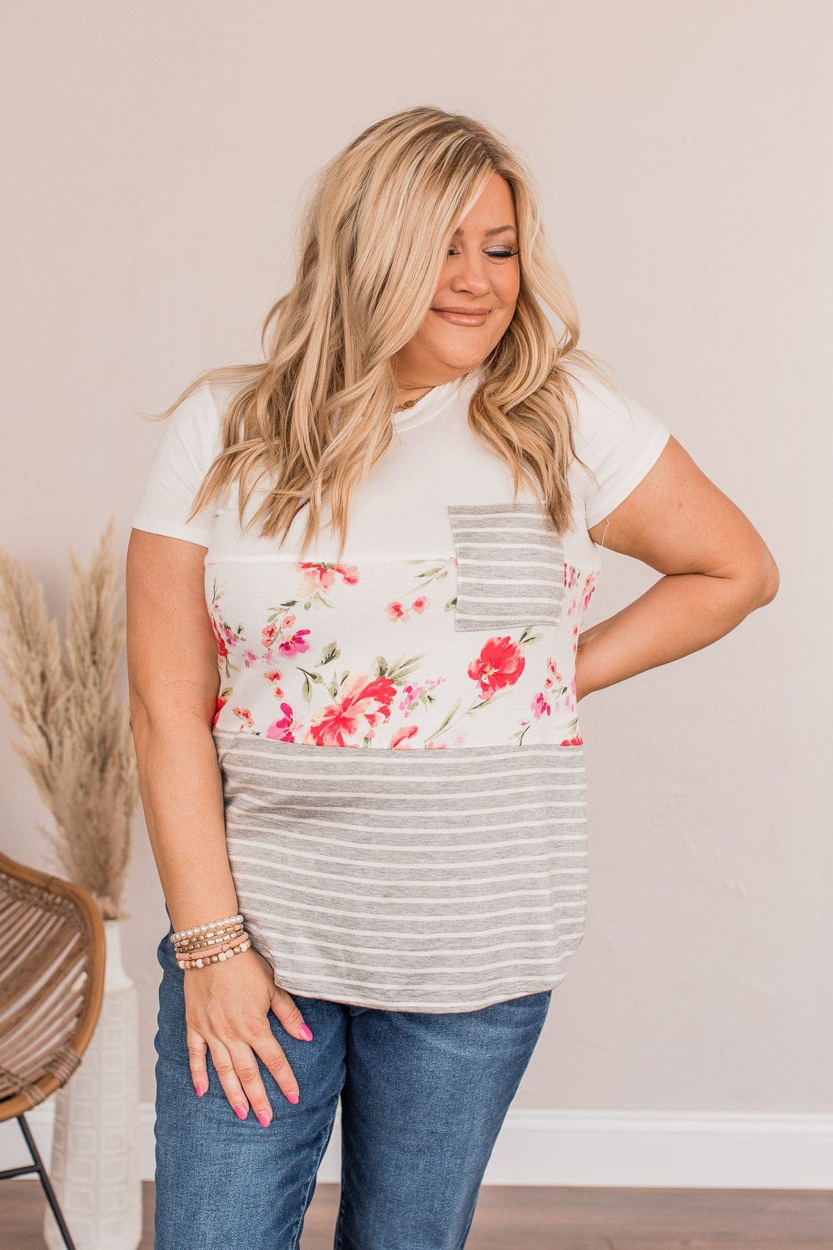 Days of Glory Patterned Top- White & Heather Gray