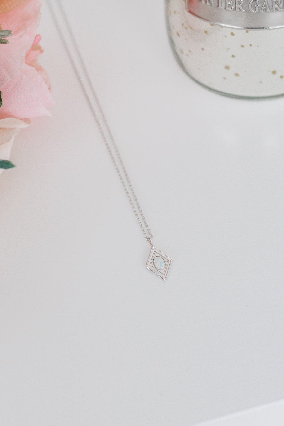 Sparkling Aura Pendant Necklace- Silver
